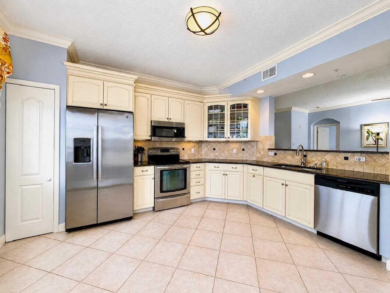 11031 Legacy Boulevard 202, Palm Beach Gardens, FL 33410 — photo 3 of 26