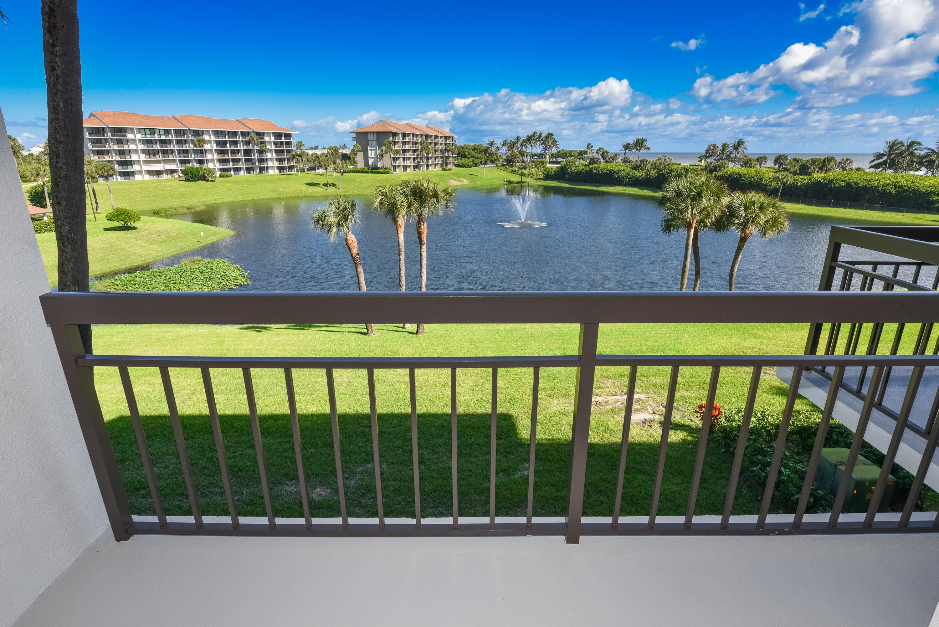 601 S Seas Drive 303, Jupiter, FL 33477 — photo 24 of 34