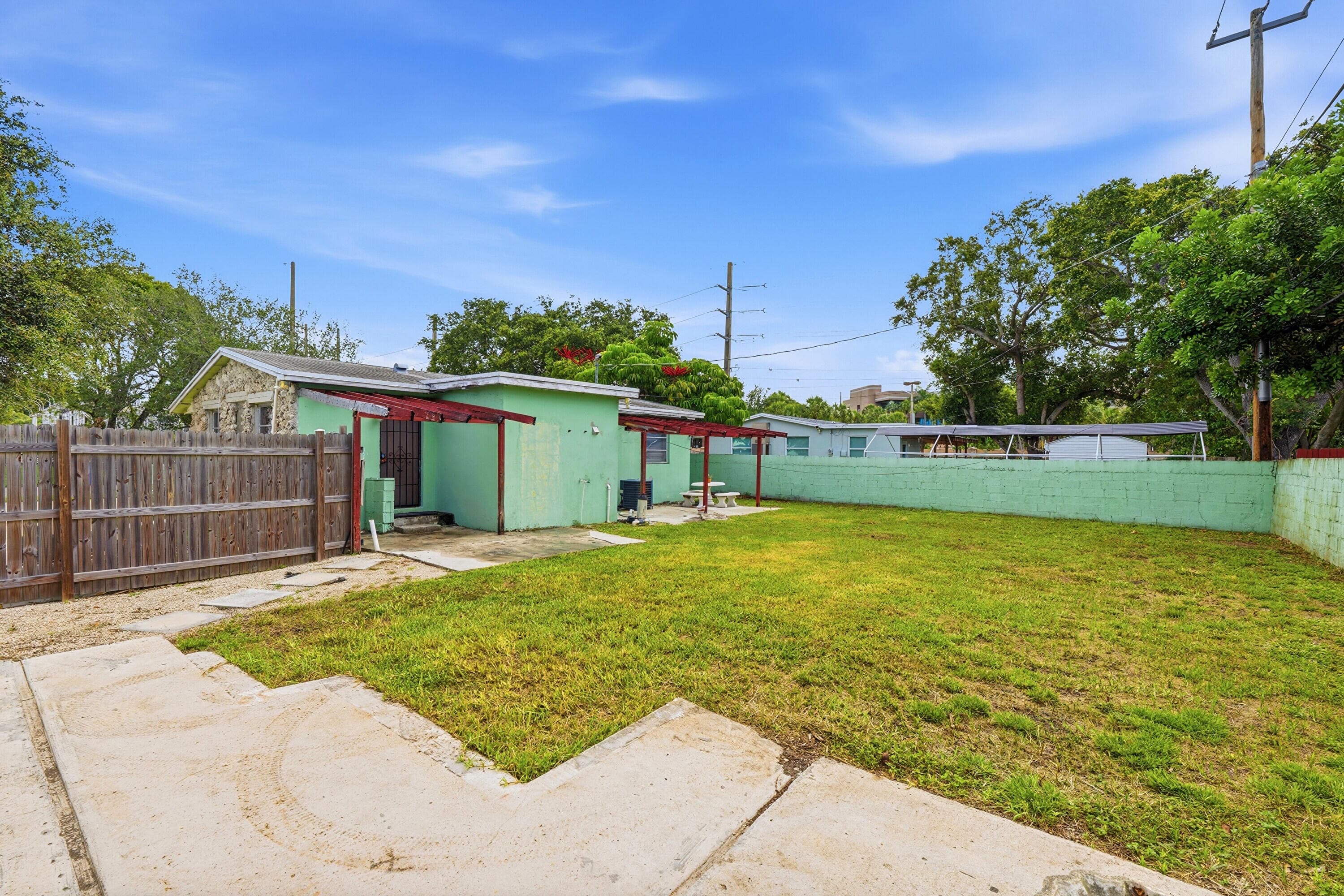 6404 Oak Street, Hollywood, FL 33024 — photo 18 of 27