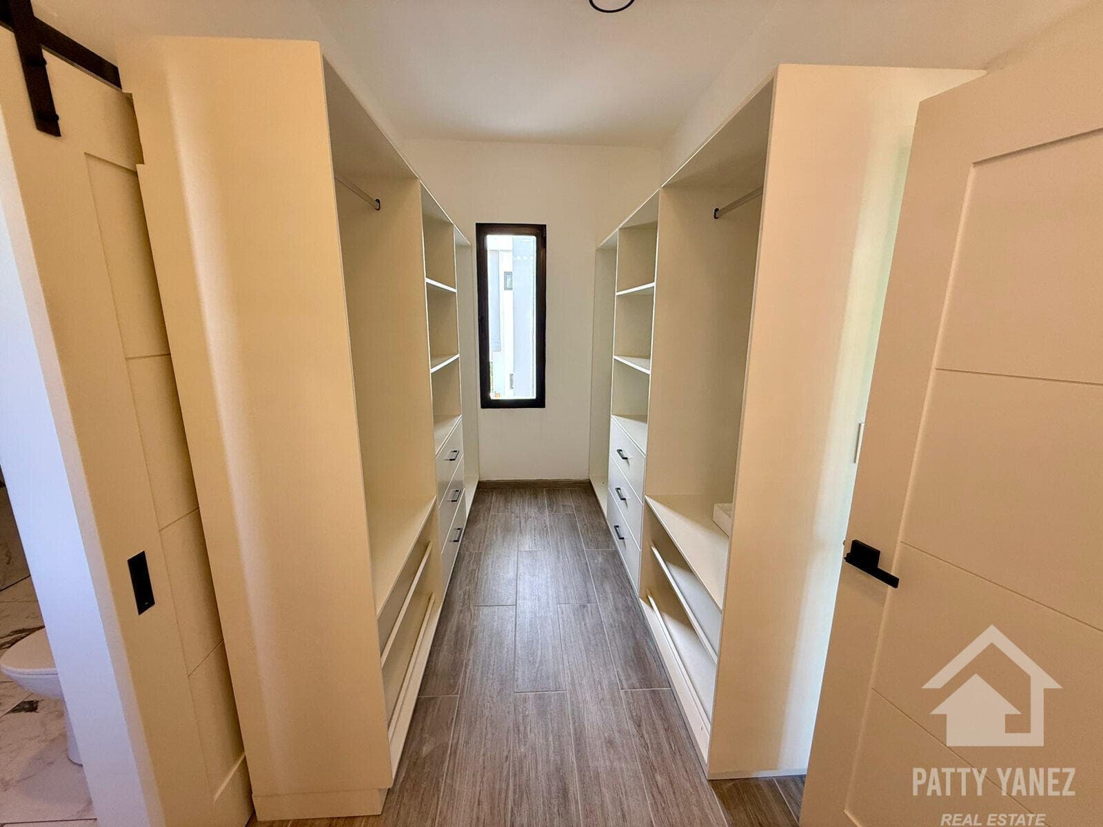 Perla Marina Residential Calle Perla — photo 12 of 18