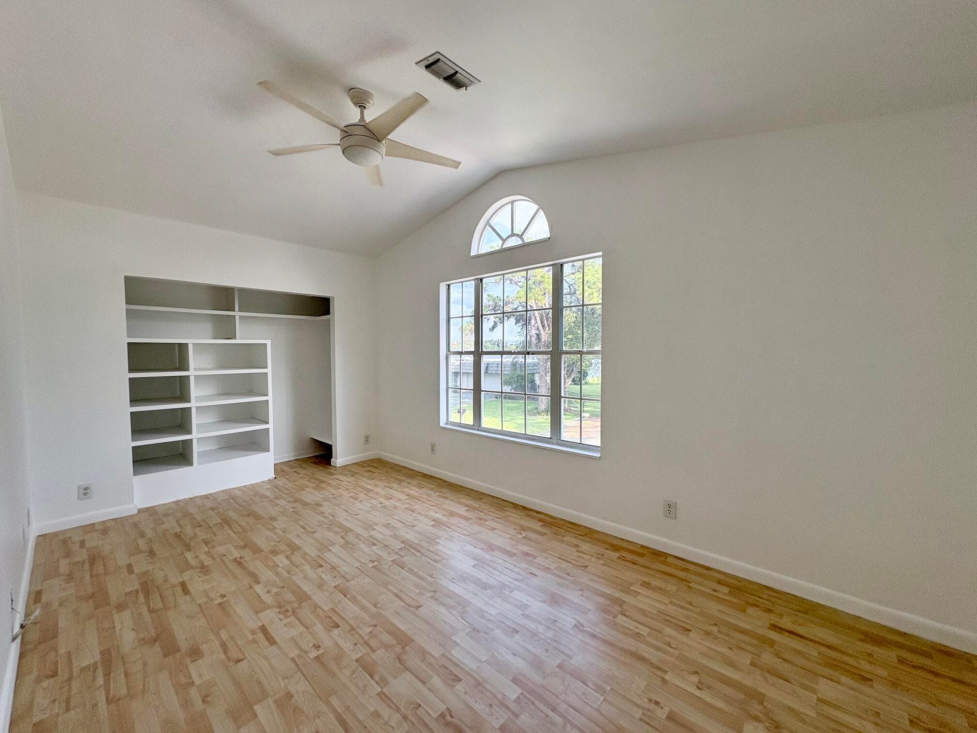 2393 Crawford Court, Lake Worth, FL 33462 — photo 15 of 25
