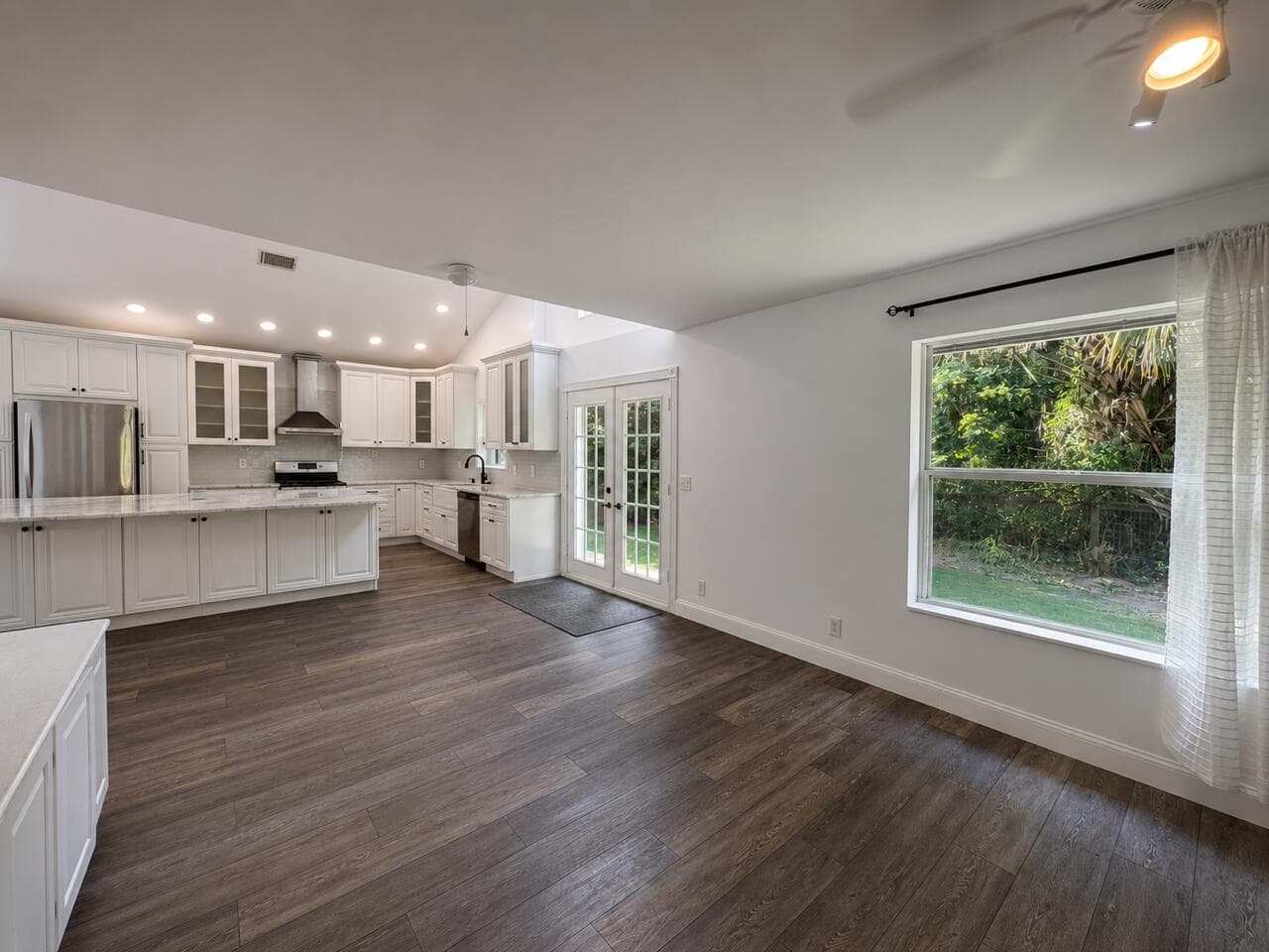 2393 Crawford Court, Lake Worth, FL 33462 — photo 10 of 25