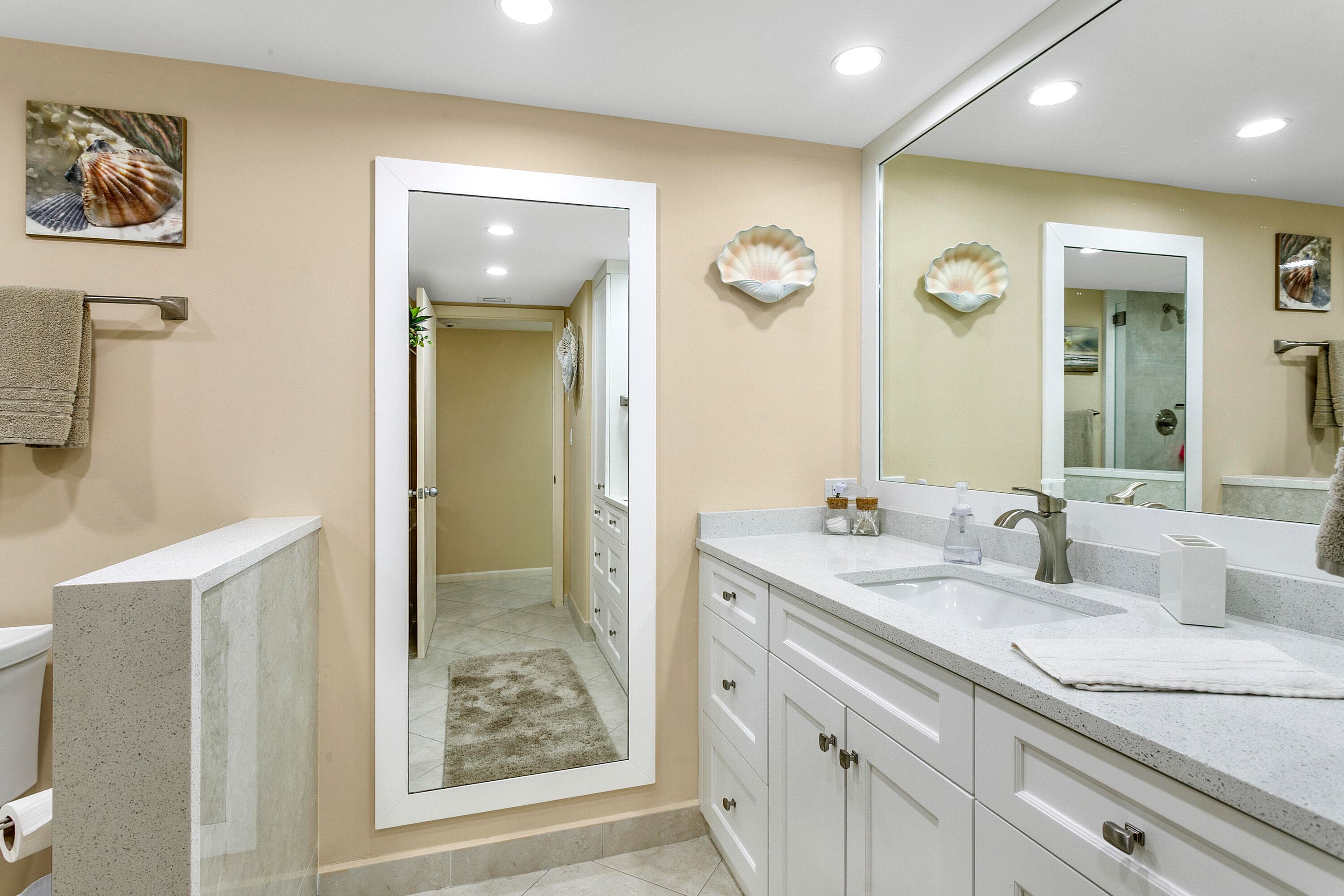5070 N Ocean Drive 10c, Singer Island, FL 33404 — photo 23 of 41