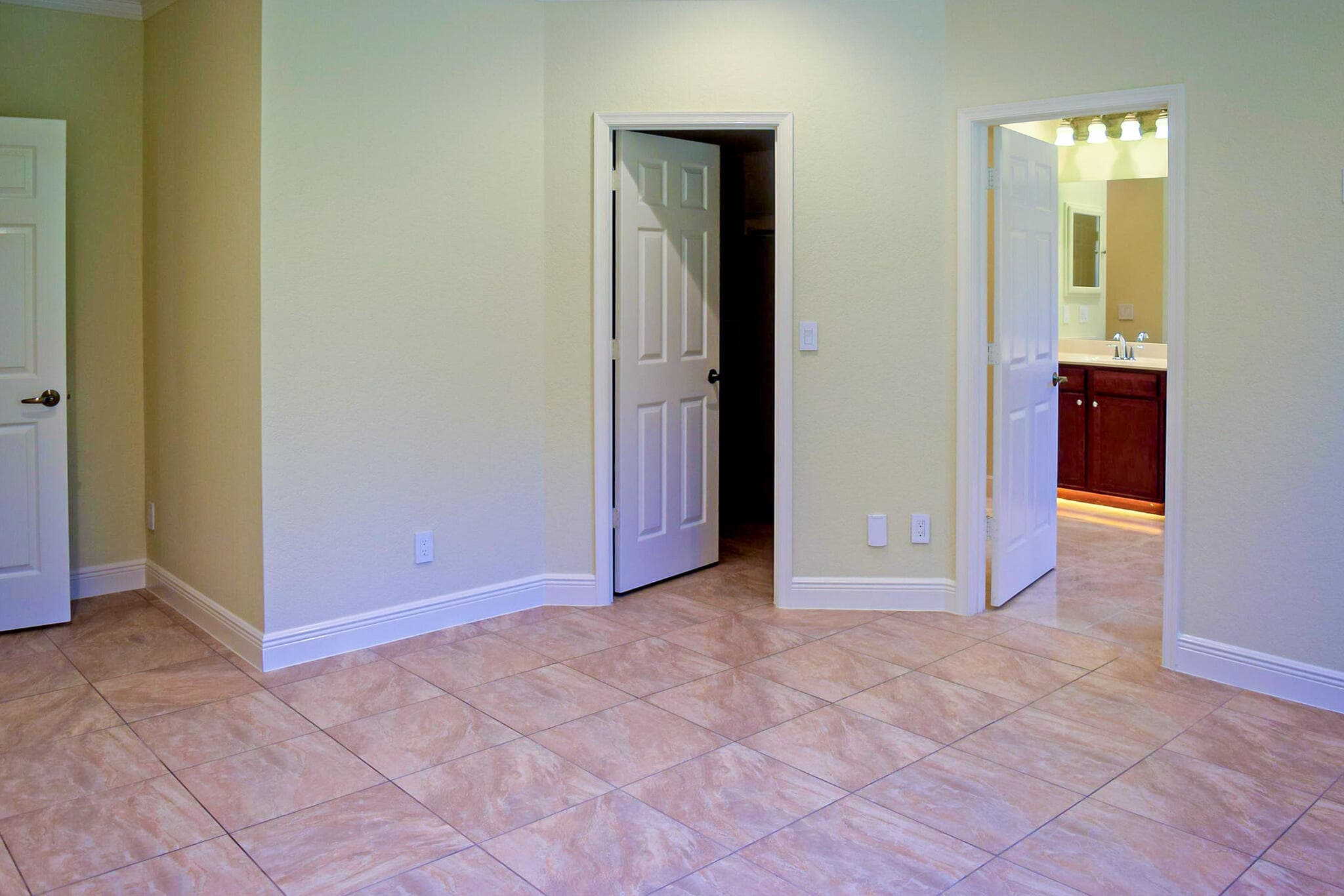10160 SW Canossa Way, Port St. Lucie, FL 34986 — photo 17 of 23