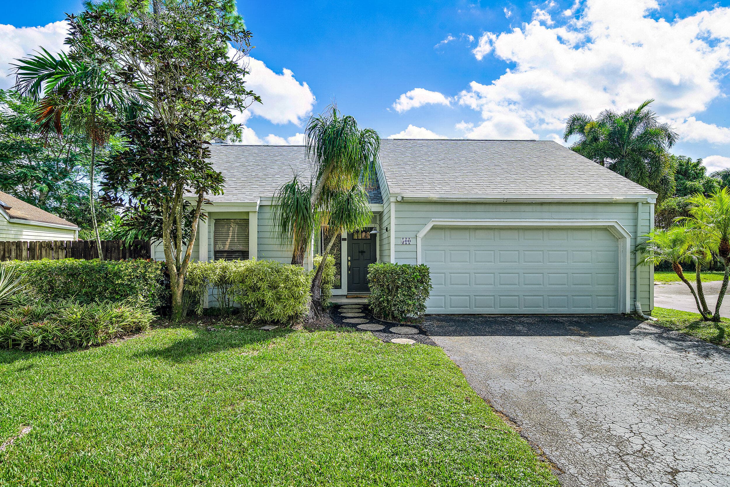 500 Oak Shadow Way, Wellington, FL 33414 — photo 1 of 20