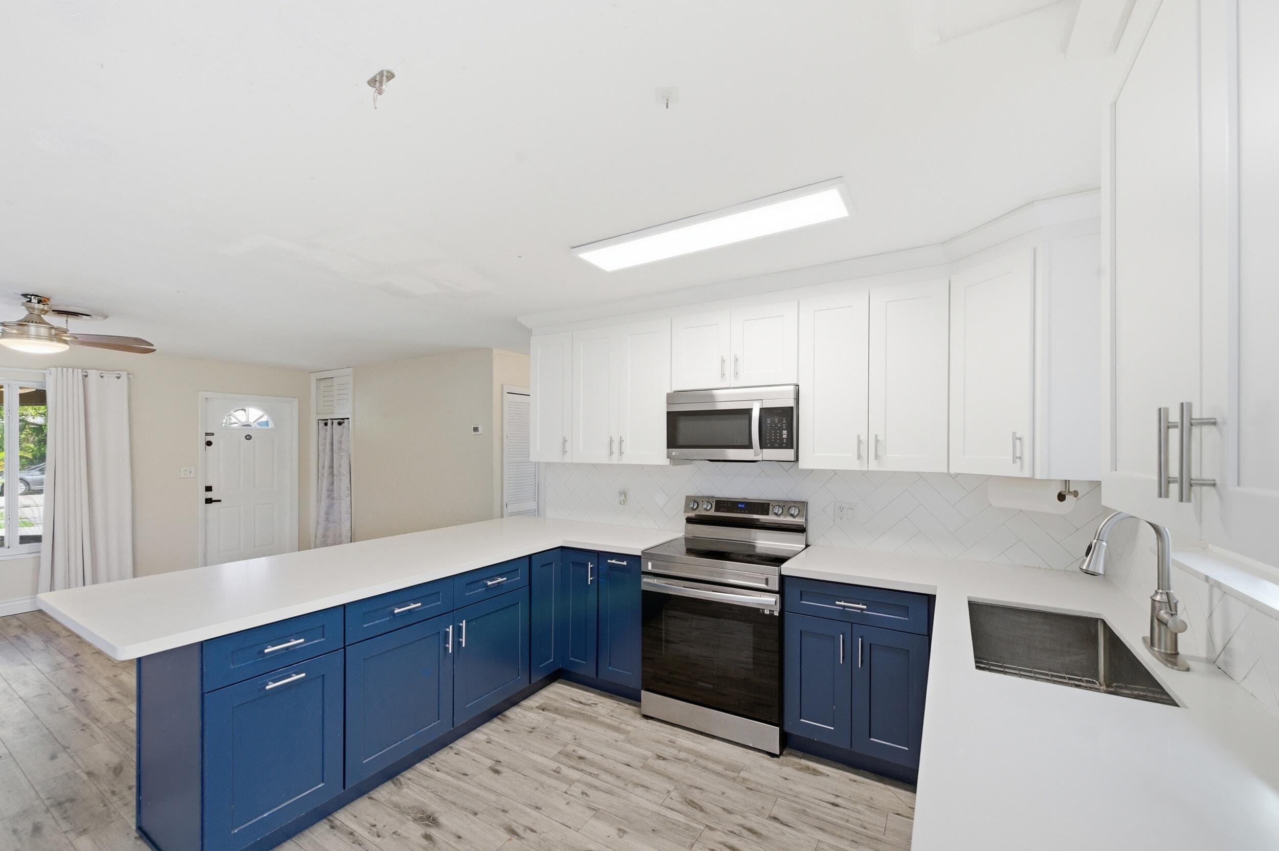 6830 NW 8th Court, Margate, FL 33063 — photo 10 of 37