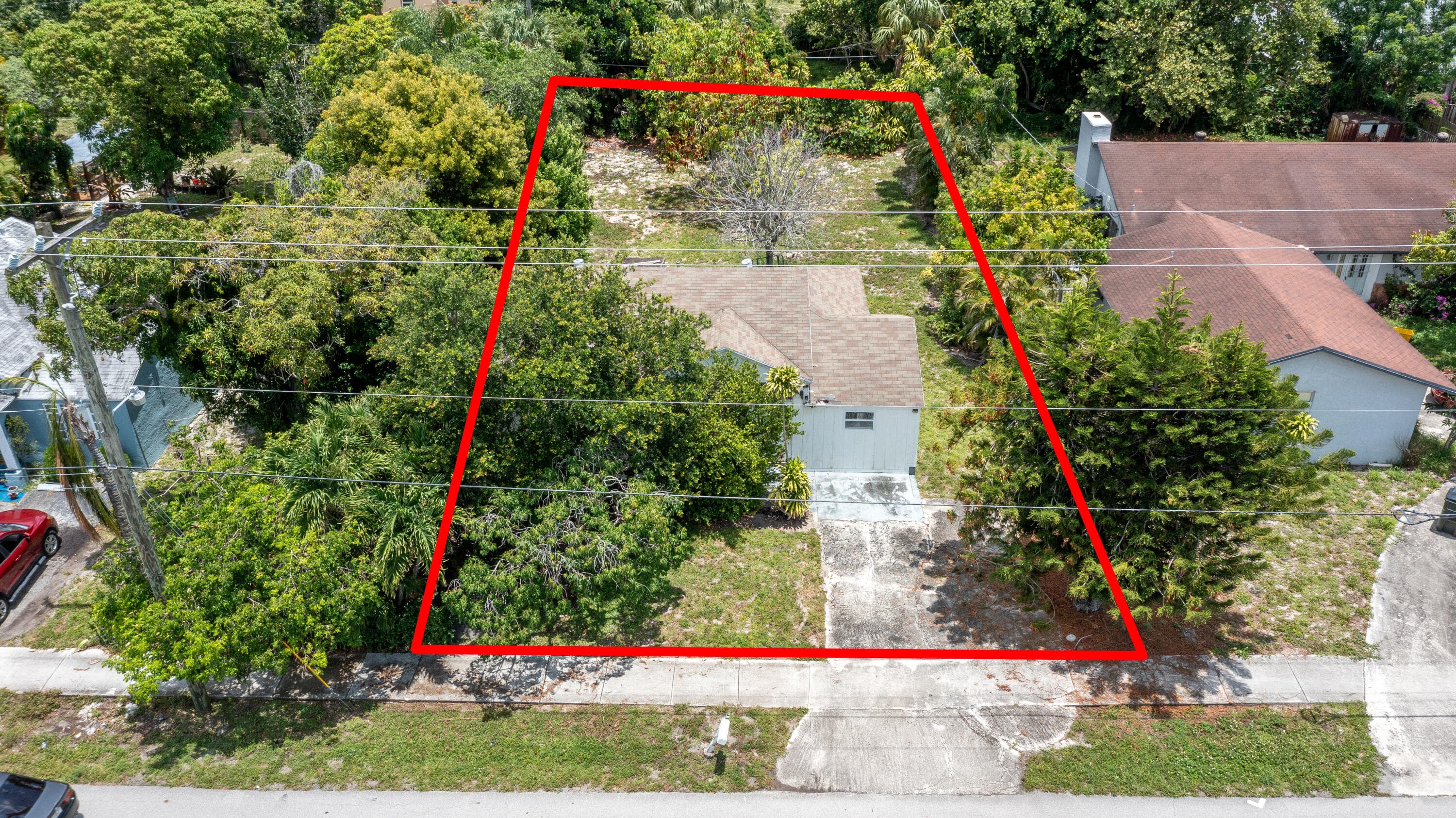 229 SW 4th Avenue, Delray Beach, FL 33444 — photo 2 of 22
