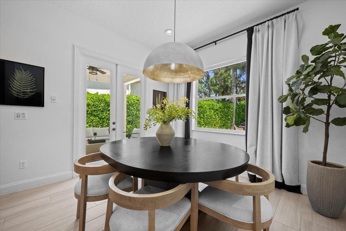 2104 Spring Court, Palm Beach Gardens, FL 33410 — photo 15 of 73