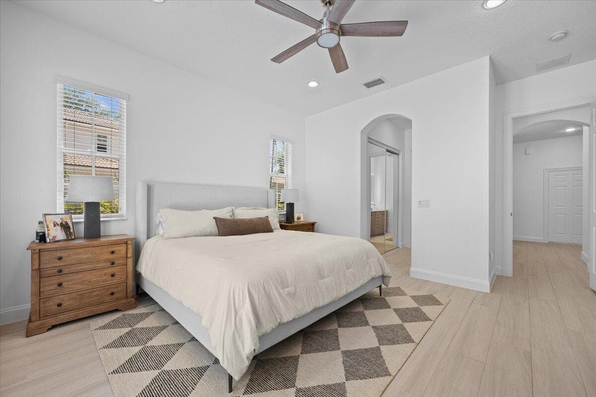 2104 Spring Court, Palm Beach Gardens, FL 33410 — photo 19 of 73
