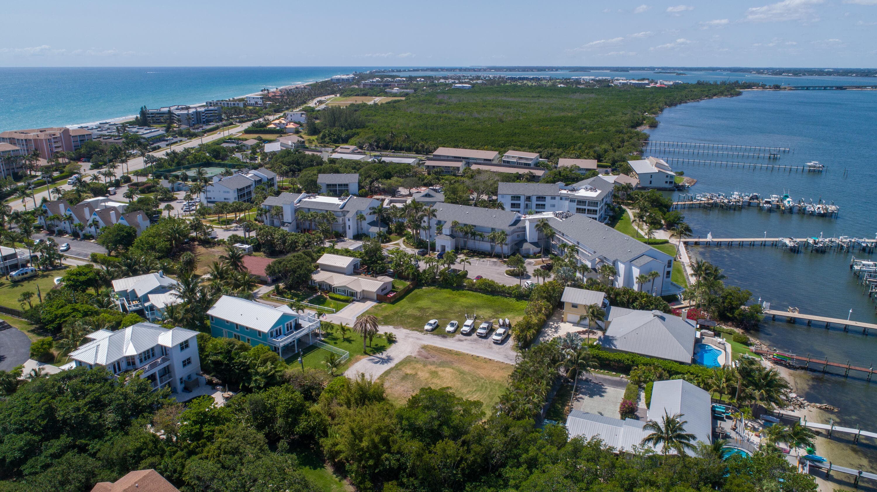5157 NE Shore Village Terrace, Hutchinson Island, FL 34996 — photo 21 of 37