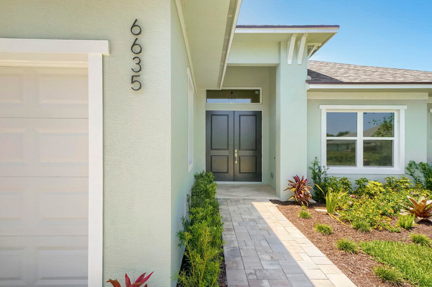 6635 49th Court, Vero Beach, FL 32967 — photo 10 of 29