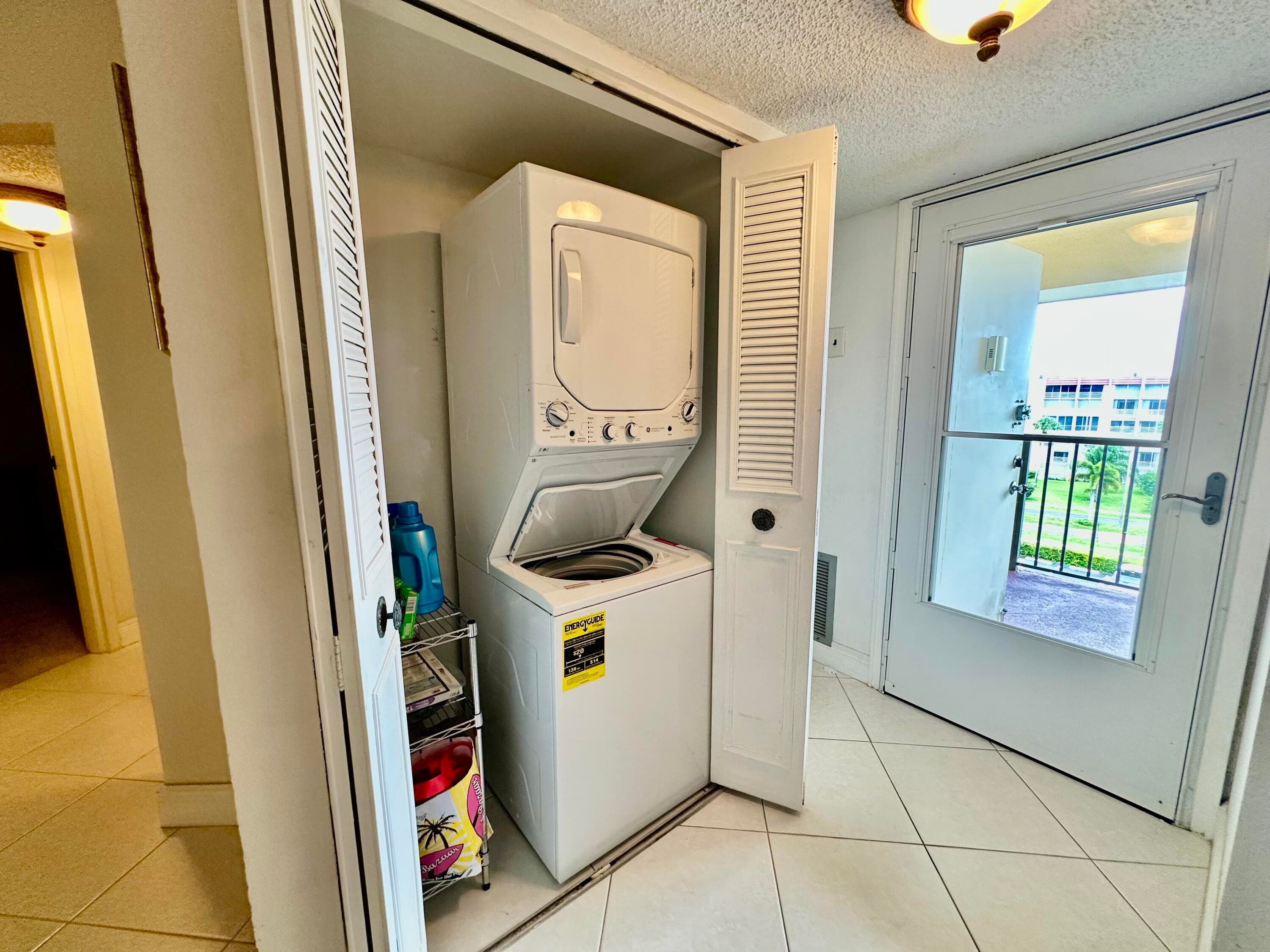 3661 Via Poinciana 615, Greenacres, FL 33467 — photo 8 of 33
