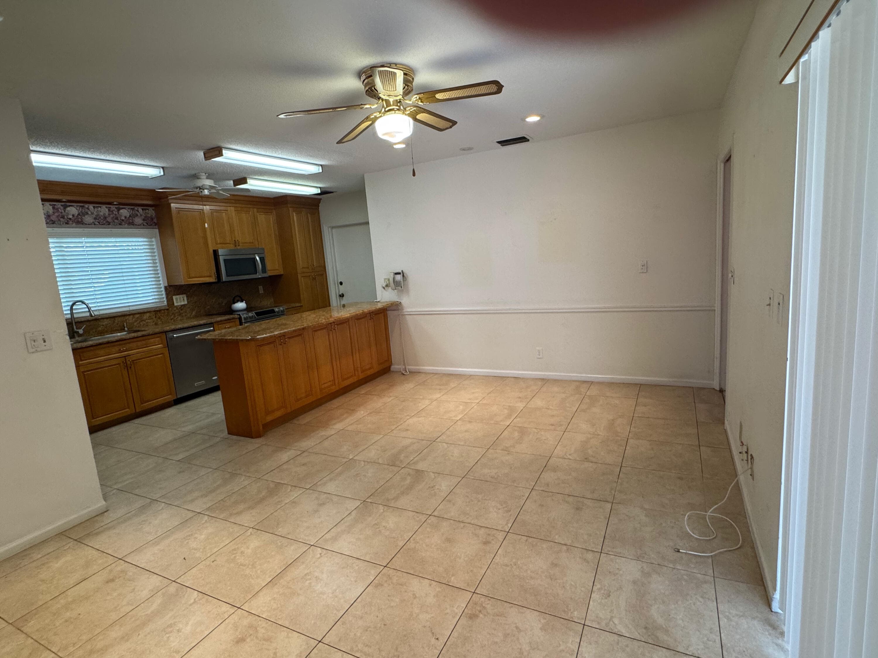 999 SW Pepperridge Terrace, Boca Raton, FL 33486 — photo 16 of 40