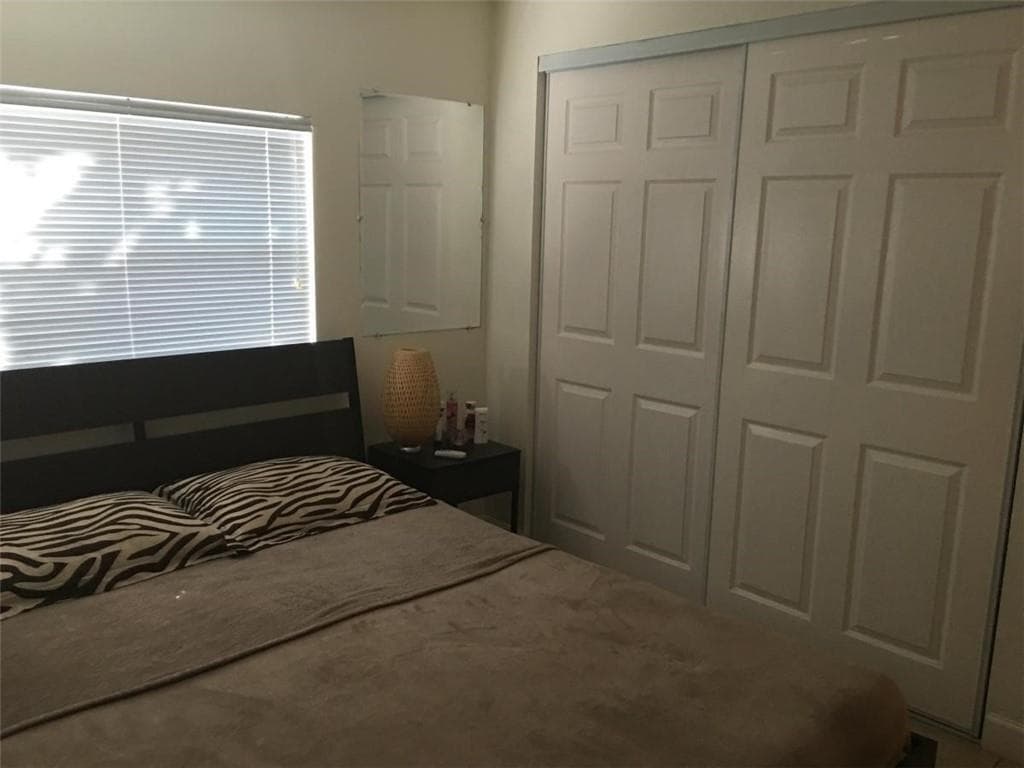 623 SW 5th Avenue, Fort Lauderdale, FL 33315 — photo 7 of 9