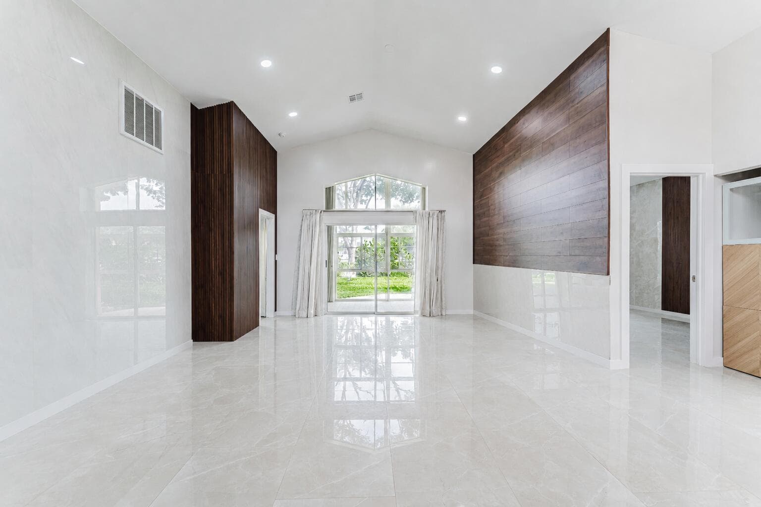 7512 Eagle Point Drive 7512, Delray Beach, FL 33446 — photo 7 of 19