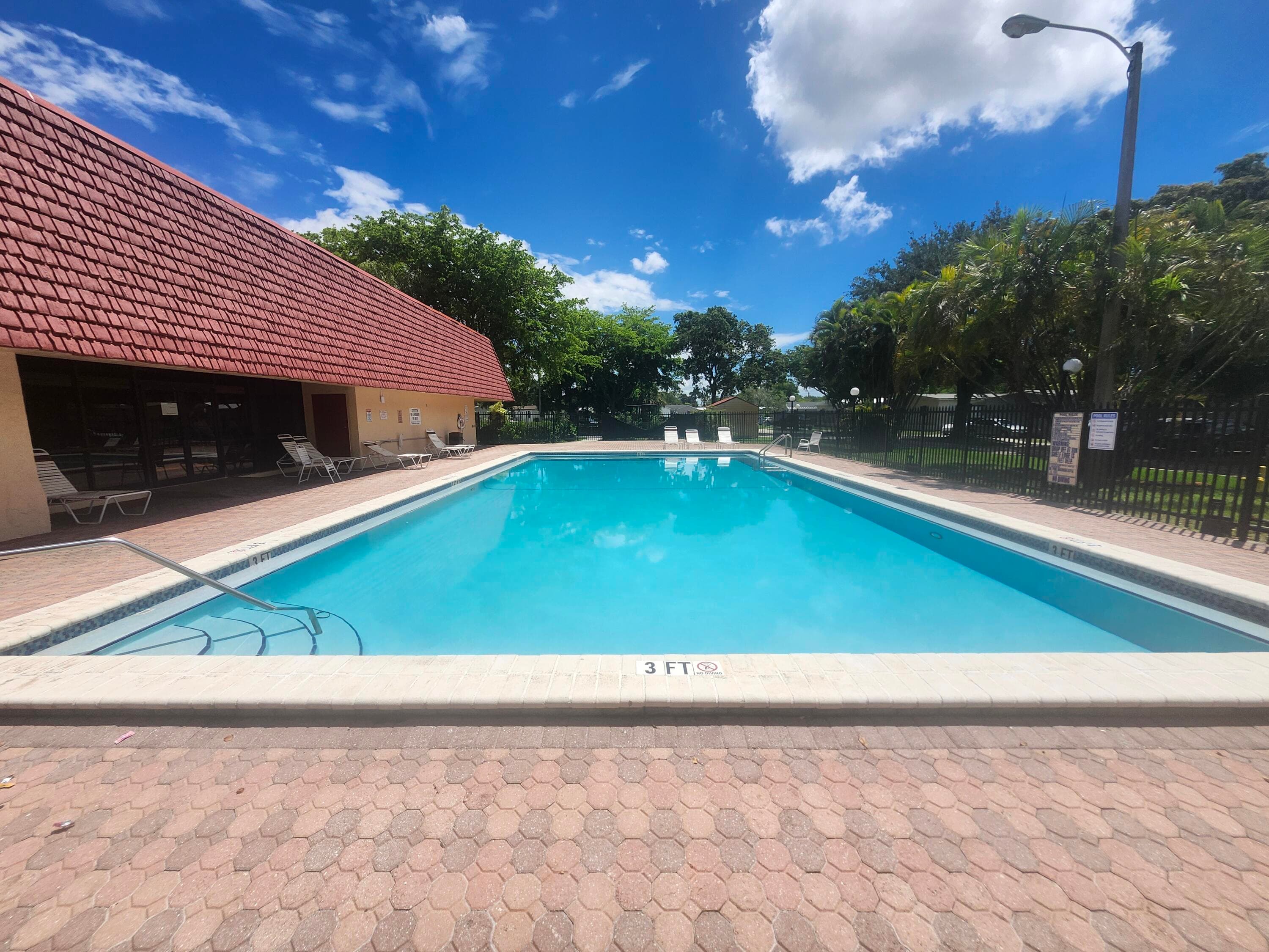 290 NW 218th Way Lot 473, Pembroke Pines, FL 33029 — photo 4 of 16