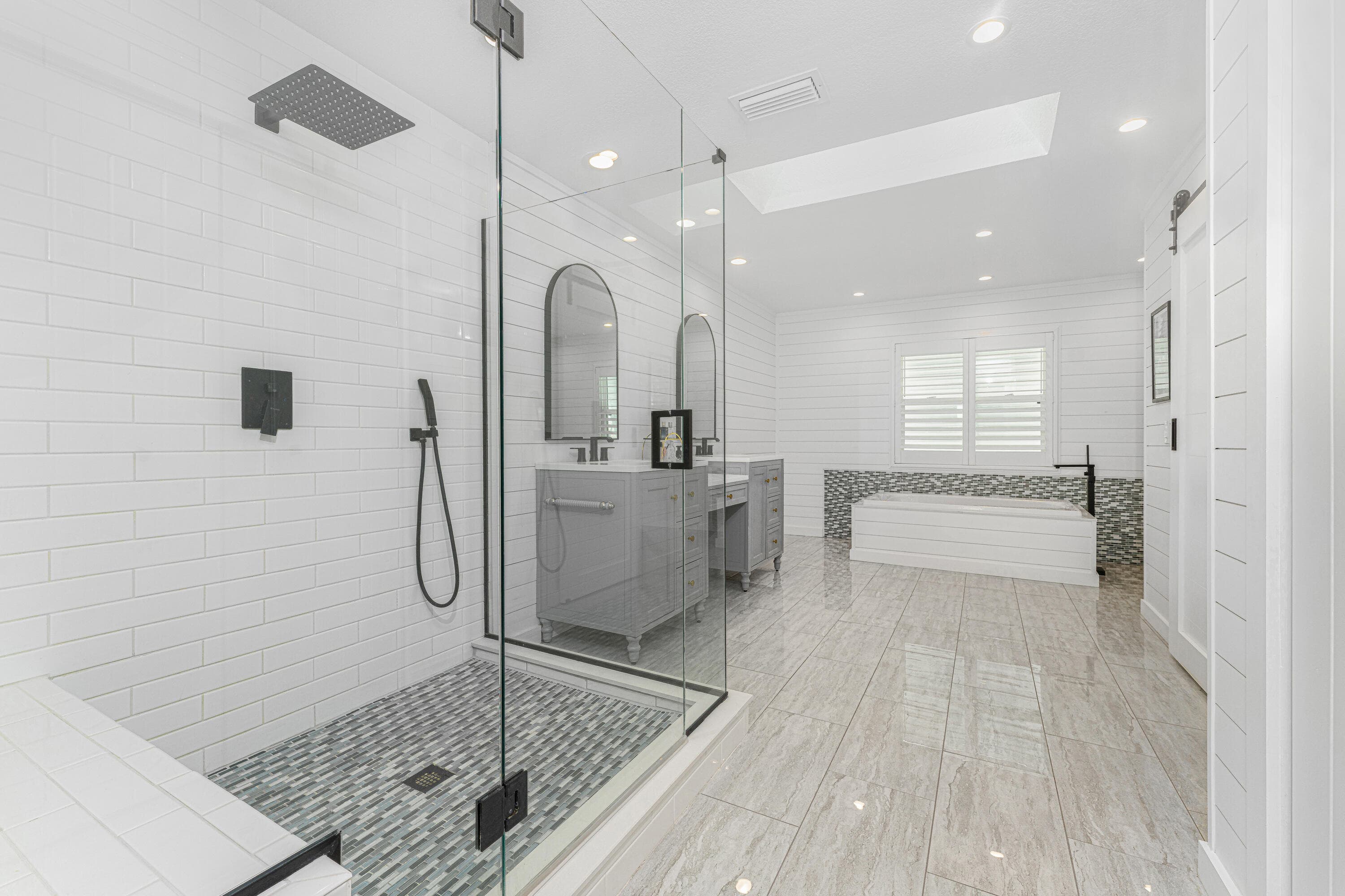 139 SW Seville Pl Place SW, Port Charlotte, FL 33952 — photo 14 of 40