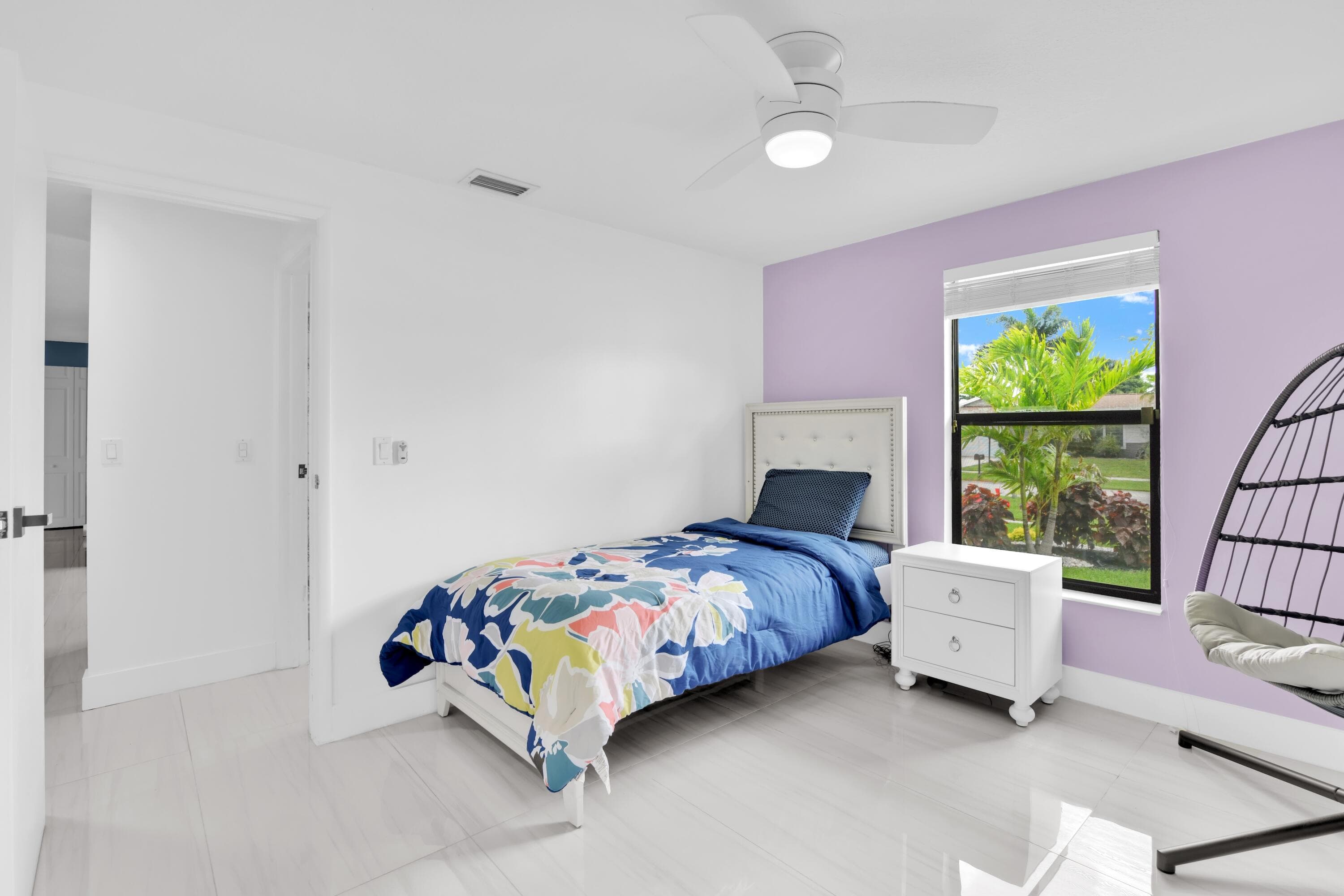 8411 Theresa Road, Boynton Beach, FL 33472 — photo 8 of 35