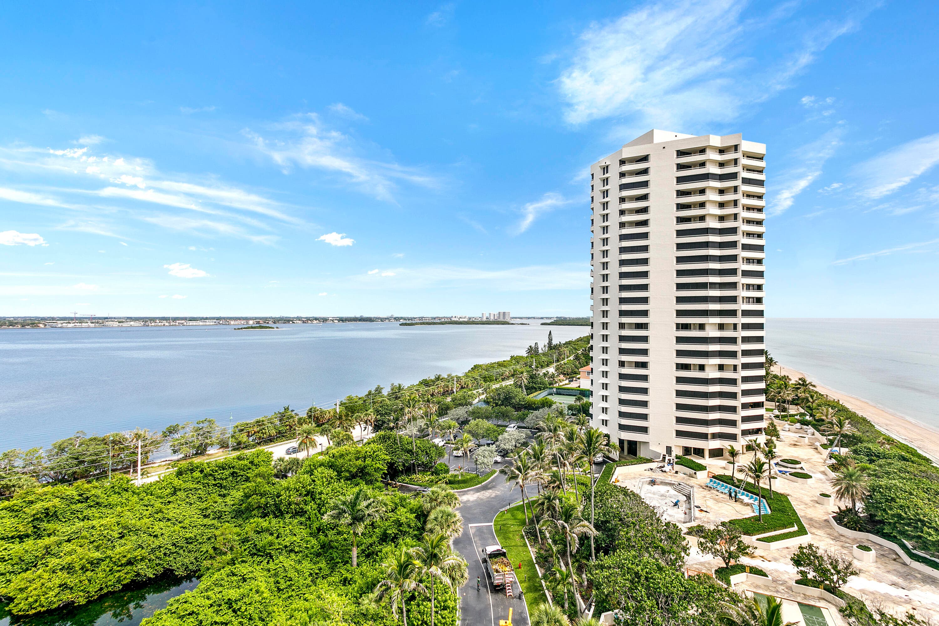 5070 N Ocean Drive 10c, Singer Island, FL 33404 — photo 27 of 68