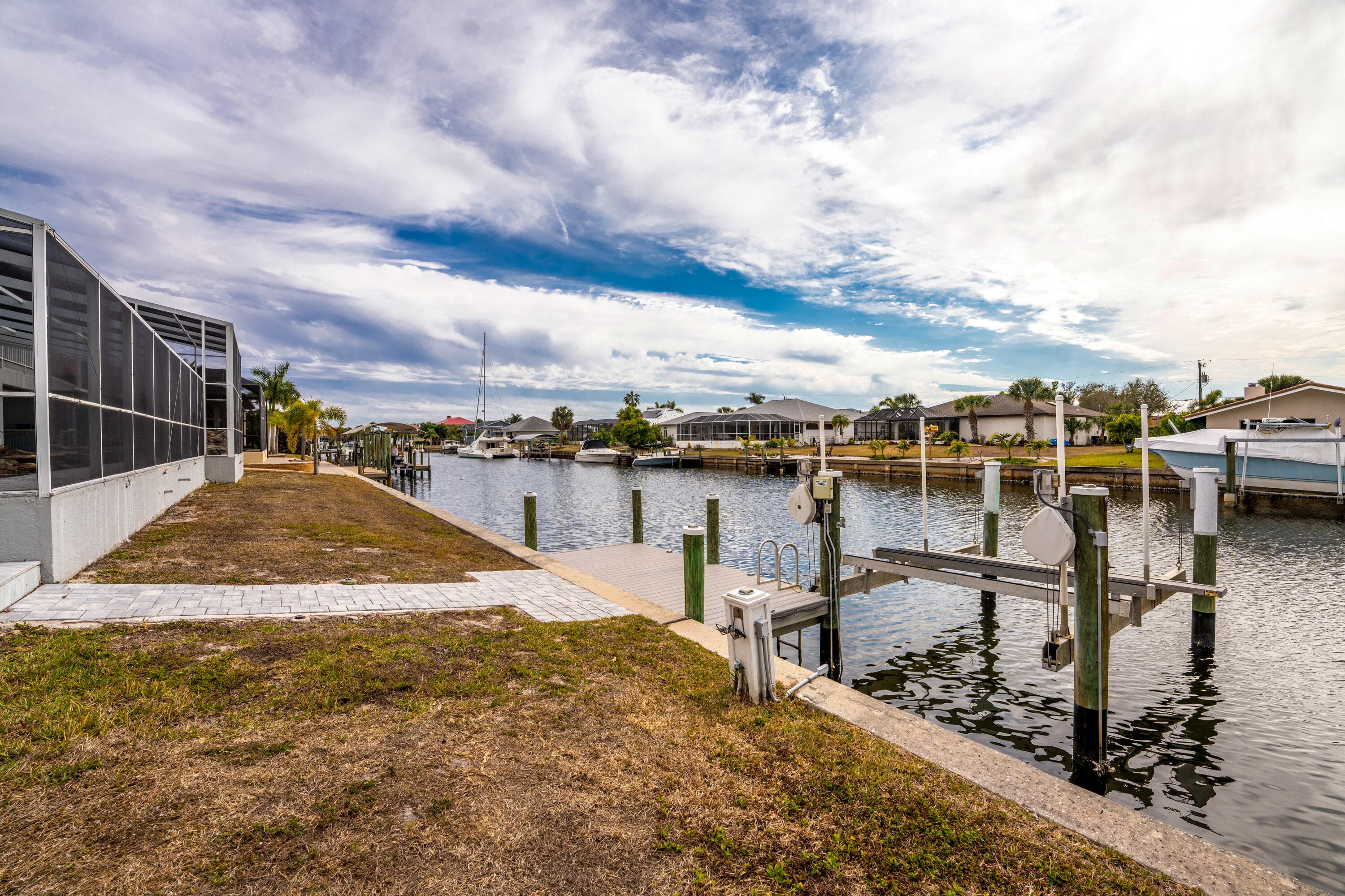 139 SW Seville Pl Place SW, Port Charlotte, FL 33952 — photo 34 of 40