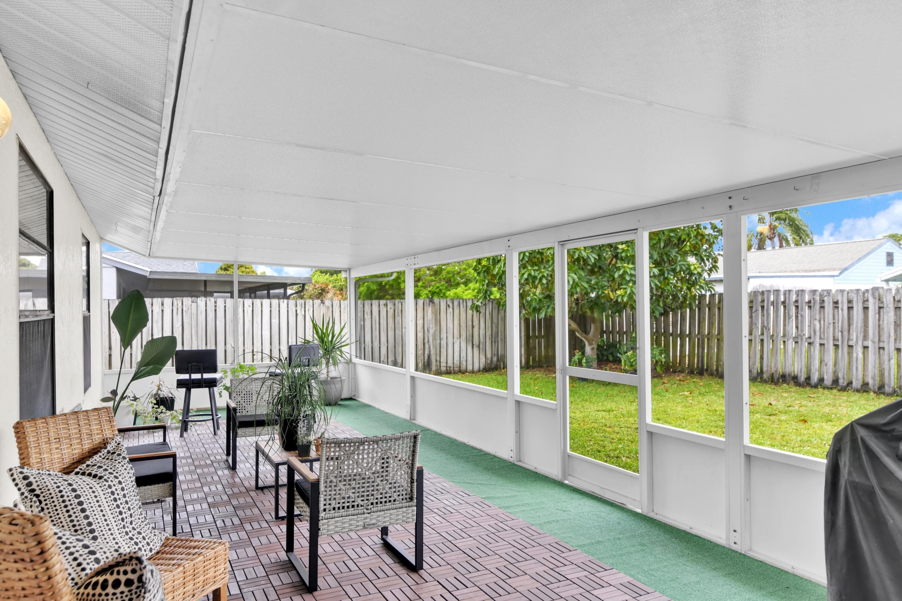 8411 Theresa Road, Boynton Beach, FL 33472 — photo 12 of 35