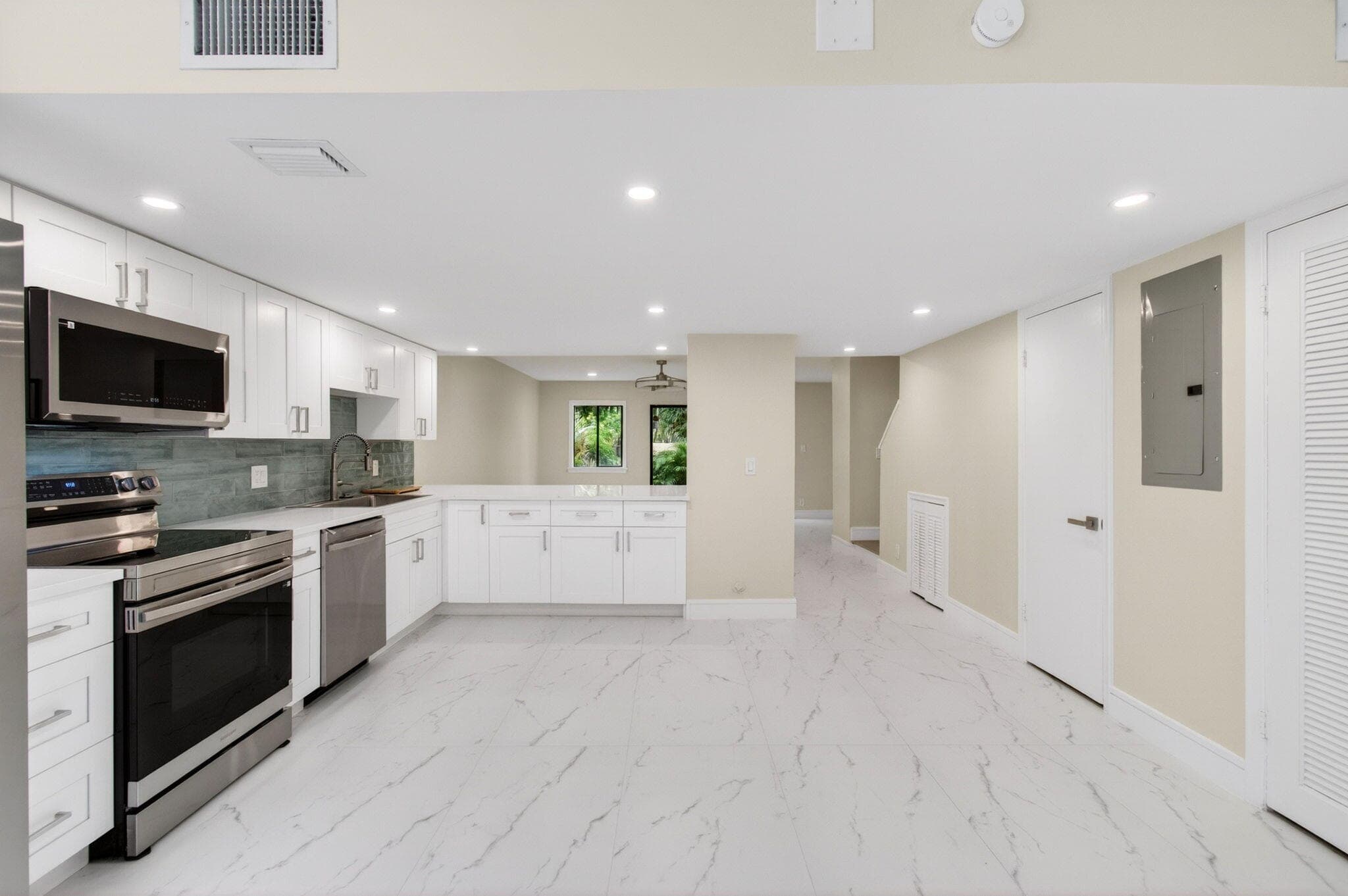 1330 NW 13th Street 12, Boca Raton, FL 33486 — photo 5 of 52