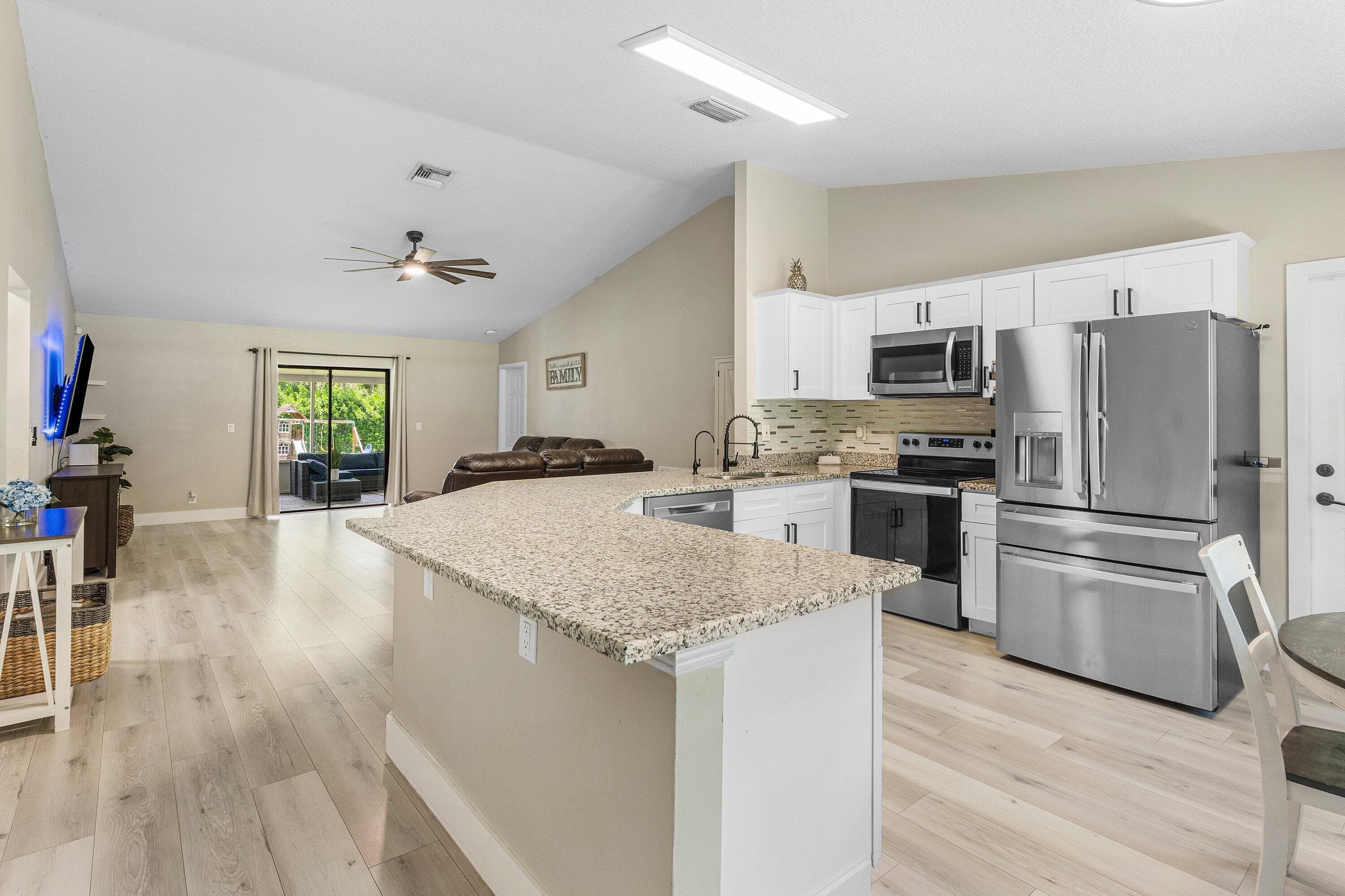 17105 N 70th St Street N, The Acreage, FL 33470 — photo 8 of 29