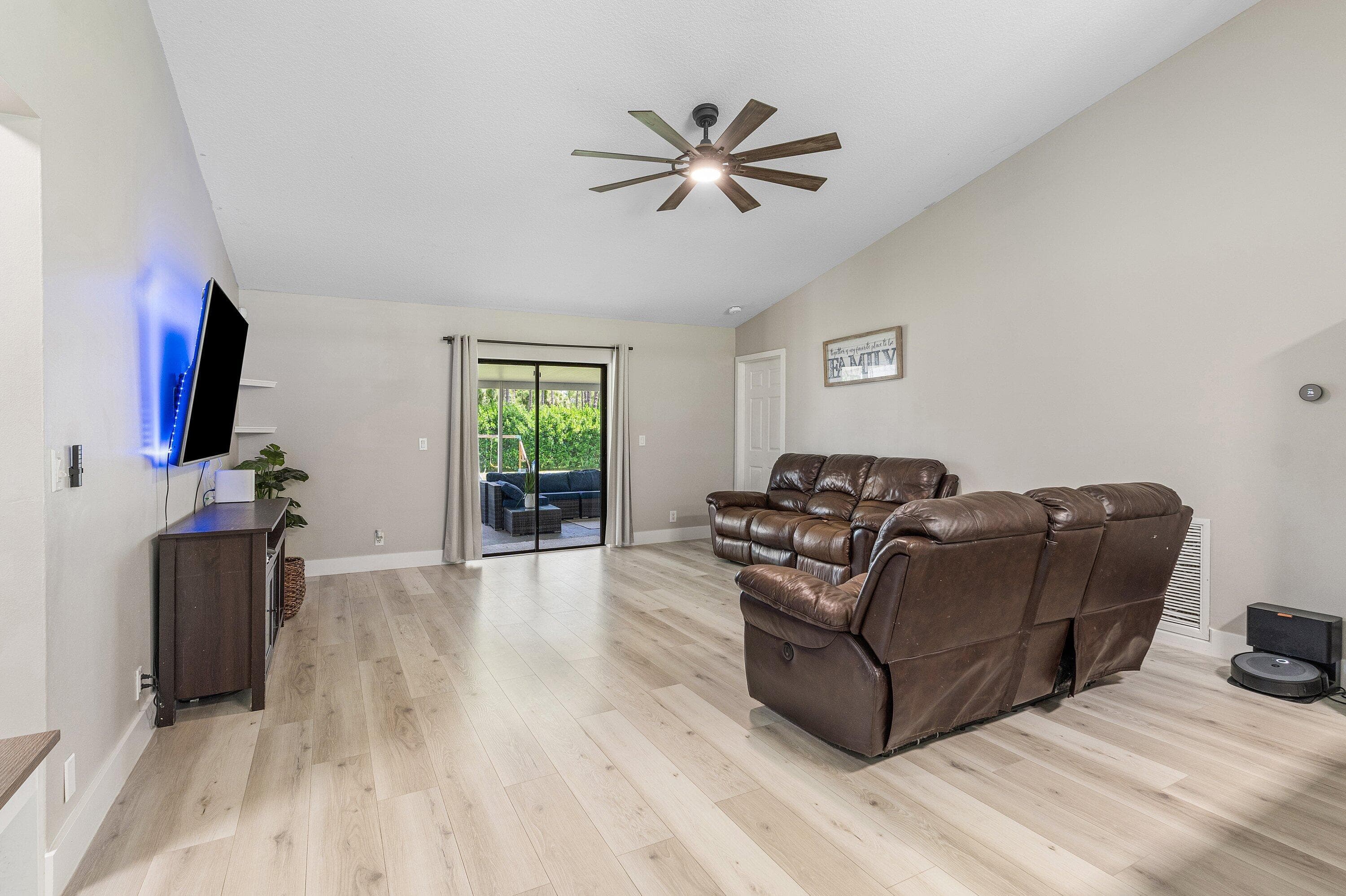 17105 N 70th St Street N, The Acreage, FL 33470 — photo 11 of 29