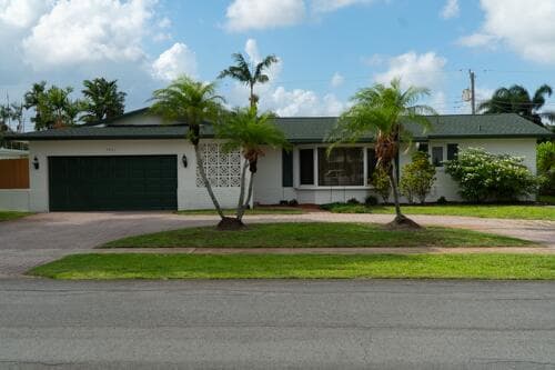 5541 SW 7th Street, Plantation, FL 33317 — photo