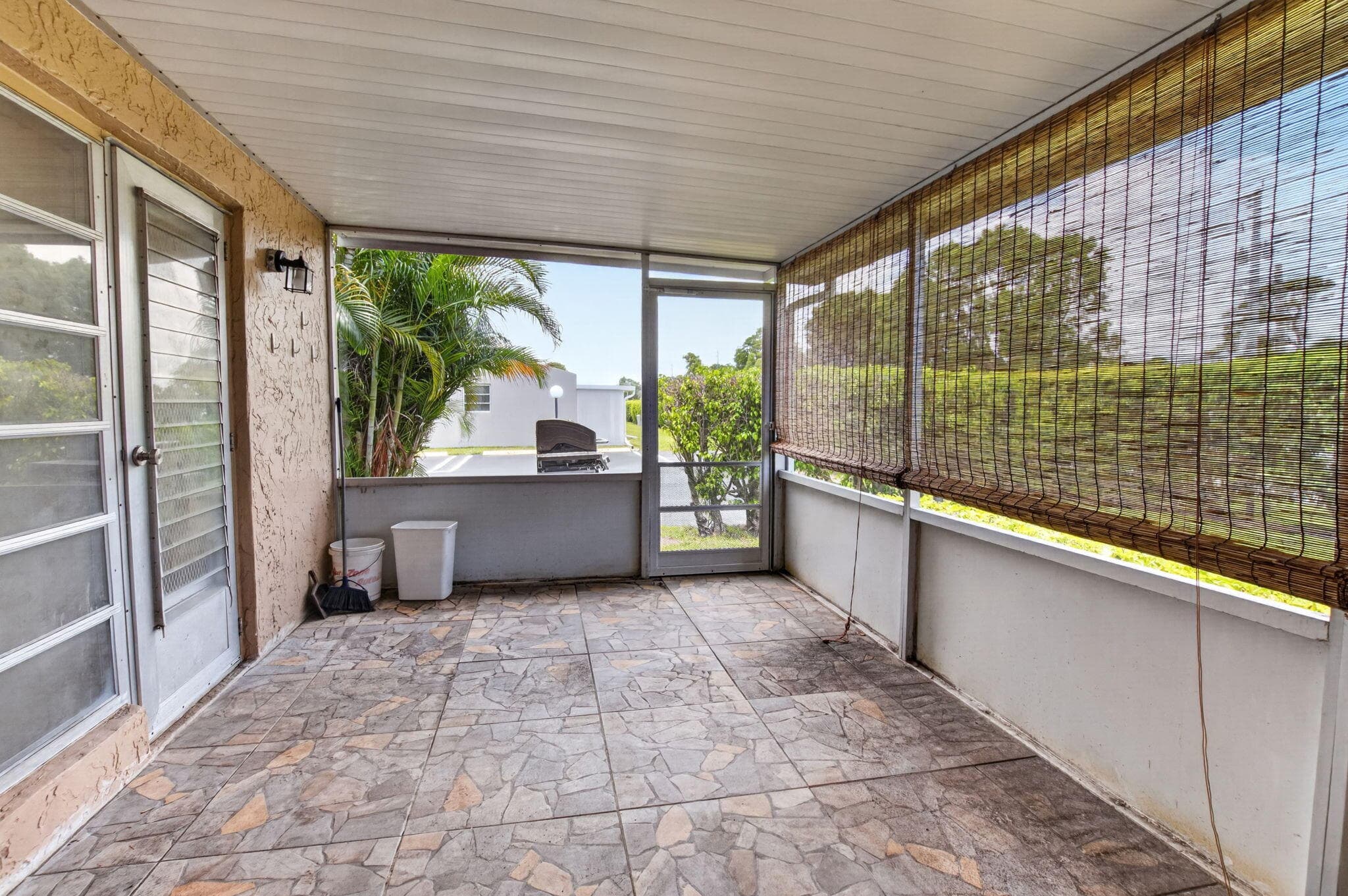 2401 Del Aire Boulevard 101, Delray Beach, FL 33445 — photo 40 of 74