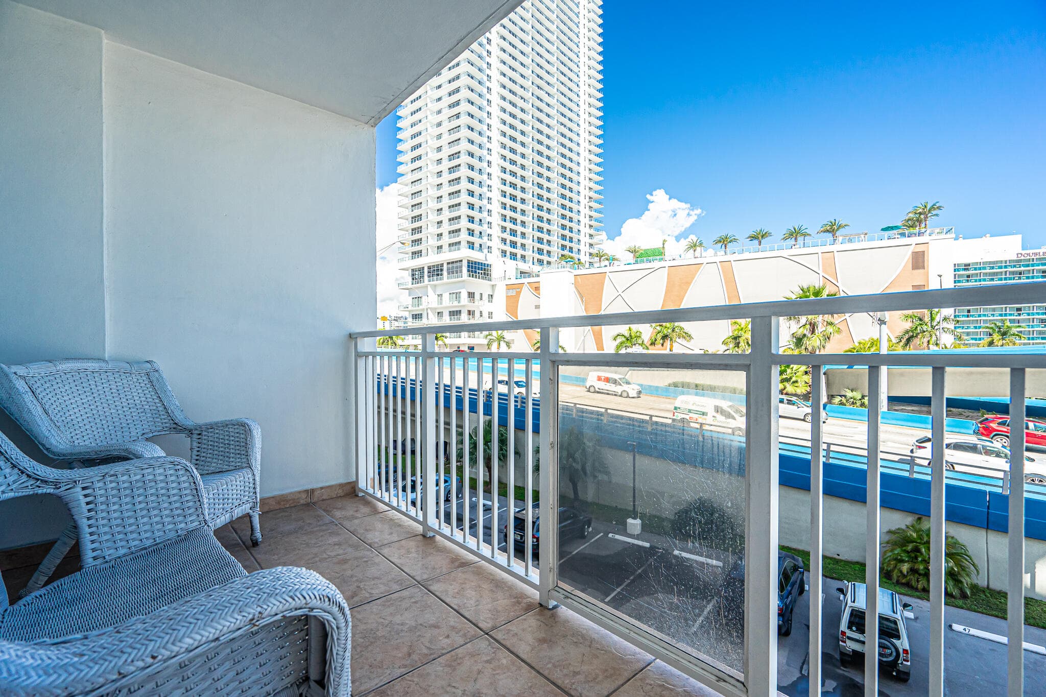 1801 S Ocean Drive Unit 332, Hallandale Beach, FL 33009 — photo 15 of 36