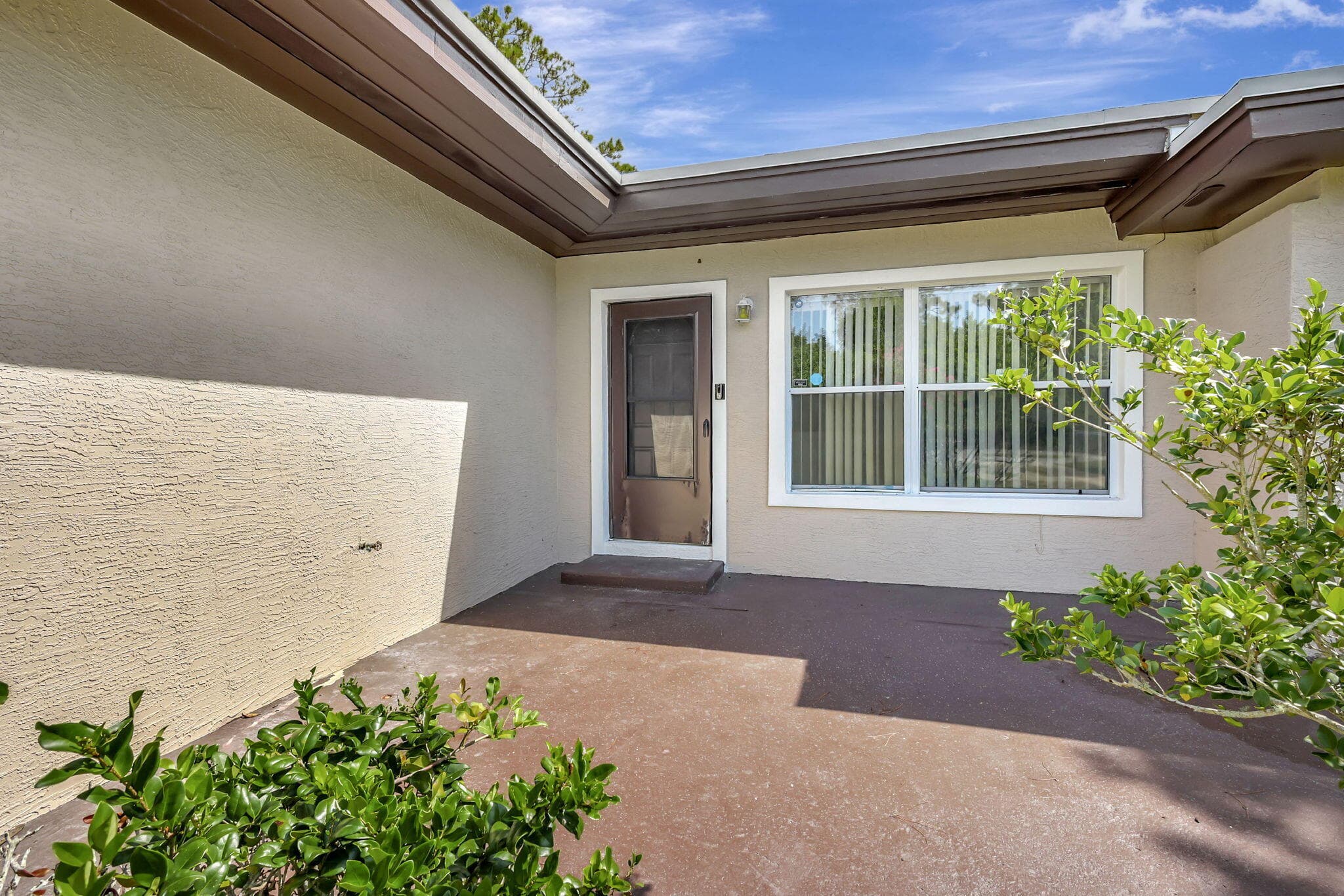 3701 Avenue S, Fort Pierce, FL 34947 — photo 2 of 11