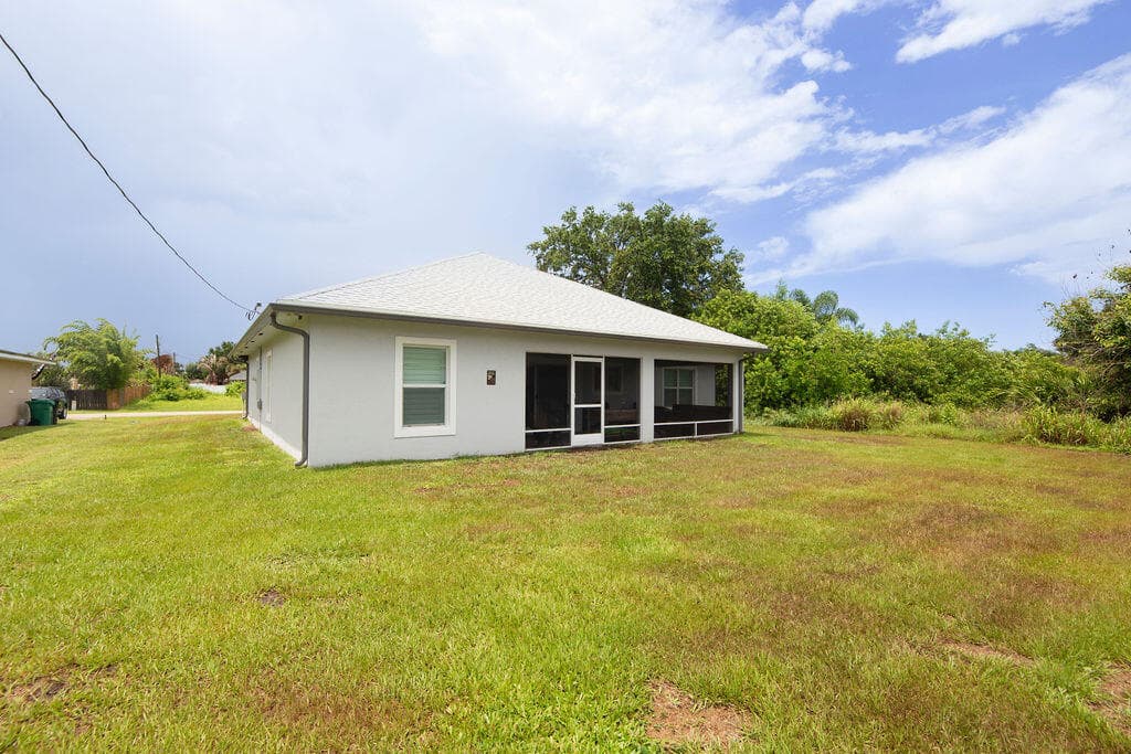 618 NW Billiar Avenue, Port St. Lucie, FL 34983 — photo 6 of 42
