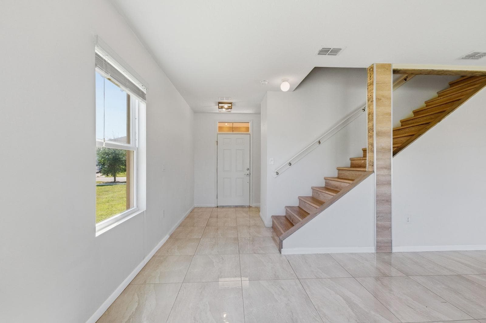 3044 Woodswalk Drive, Fort Pierce, FL 34945 — photo 11 of 61