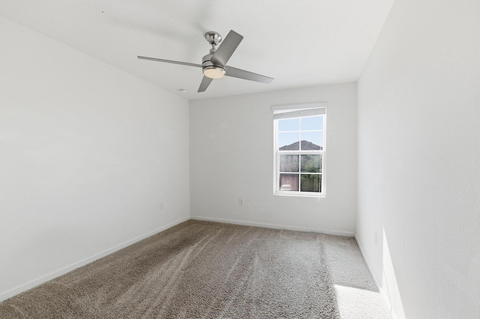 3044 Woodswalk Drive, Fort Pierce, FL 34945 — photo 21 of 61