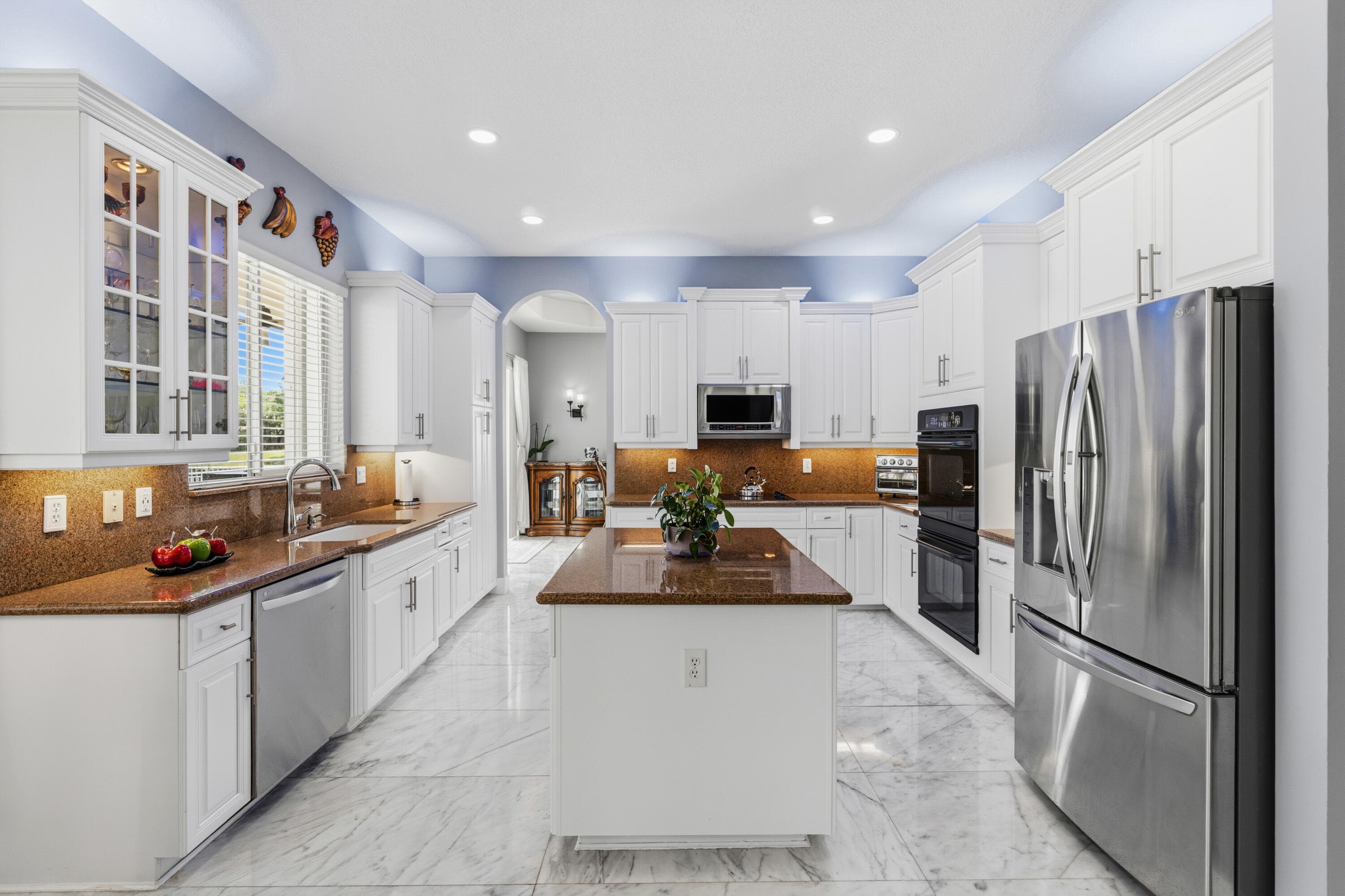 18551 SW 52nd Street, Miramar, FL 33029 — photo 11 of 62