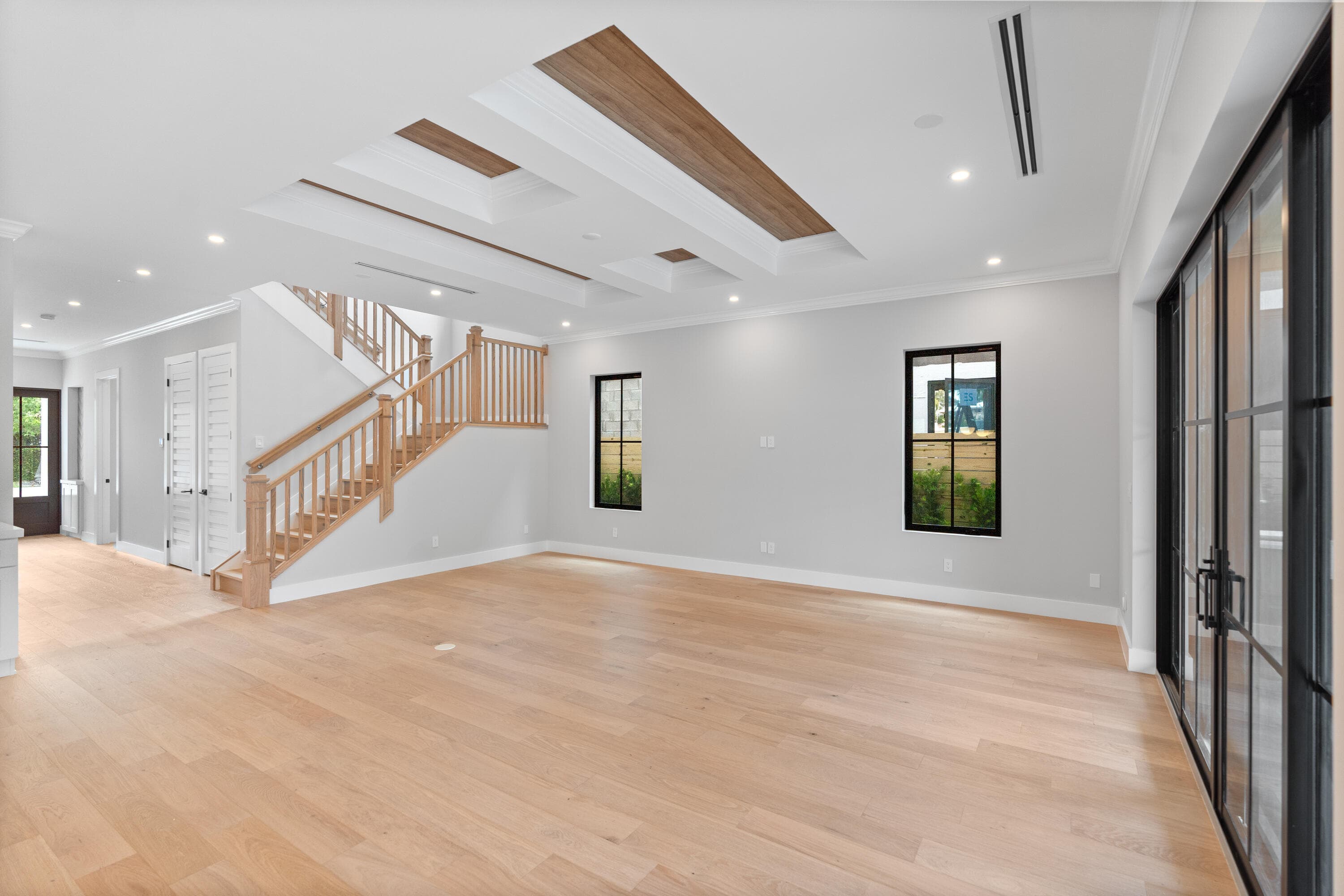 1016 SE 8th Street, Fort Lauderdale, FL 33316 — photo 3 of 93