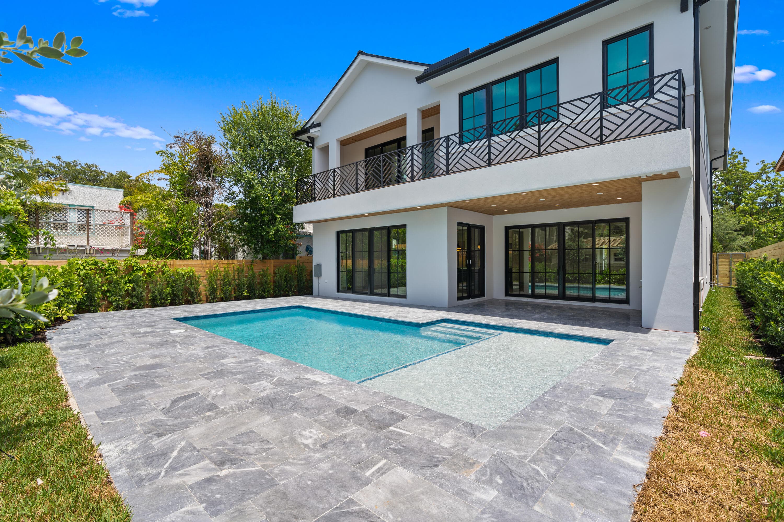 1016 SE 8th Street, Fort Lauderdale, FL 33316 — photo 6 of 93