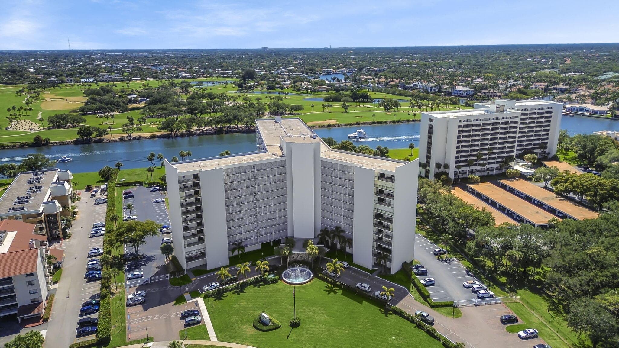 336 Golfview Road 406, North Palm Beach, FL 33408 — photo 17 of 34