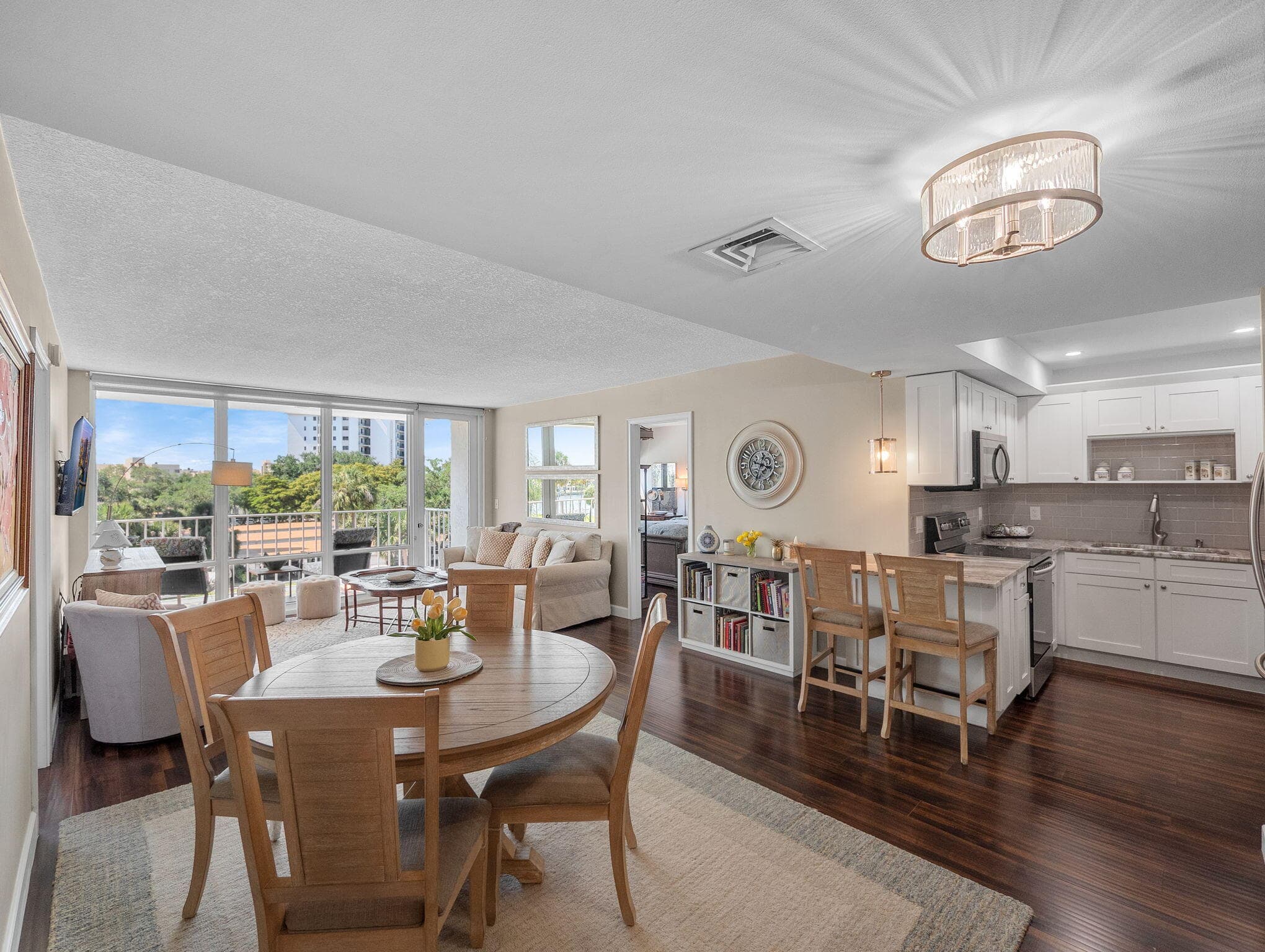 336 Golfview Road 406, North Palm Beach, FL 33408 — photo 3 of 34