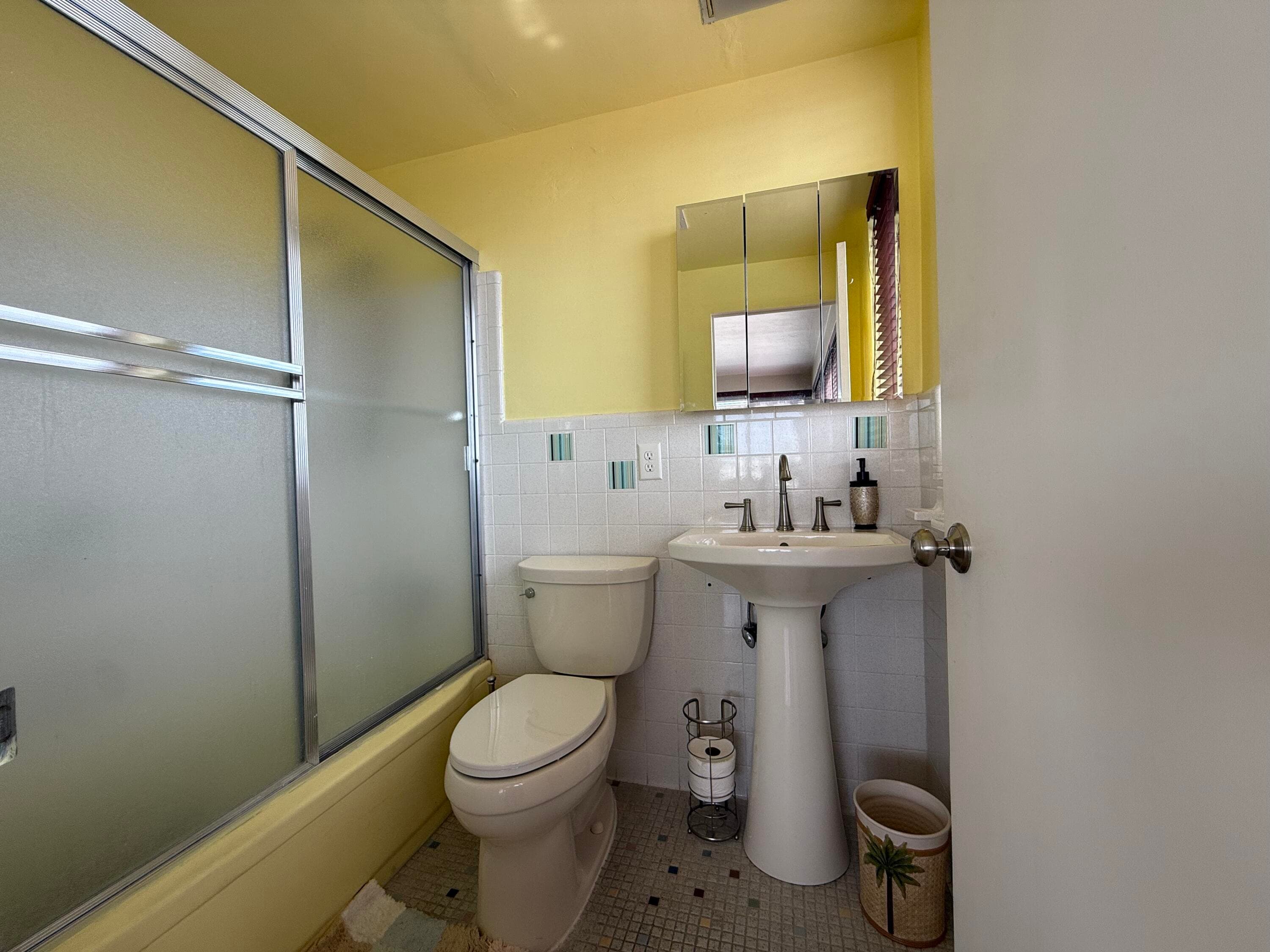 3233 NE 34th Street 1601, Fort Lauderdale, FL 33308 — photo 8 of 29