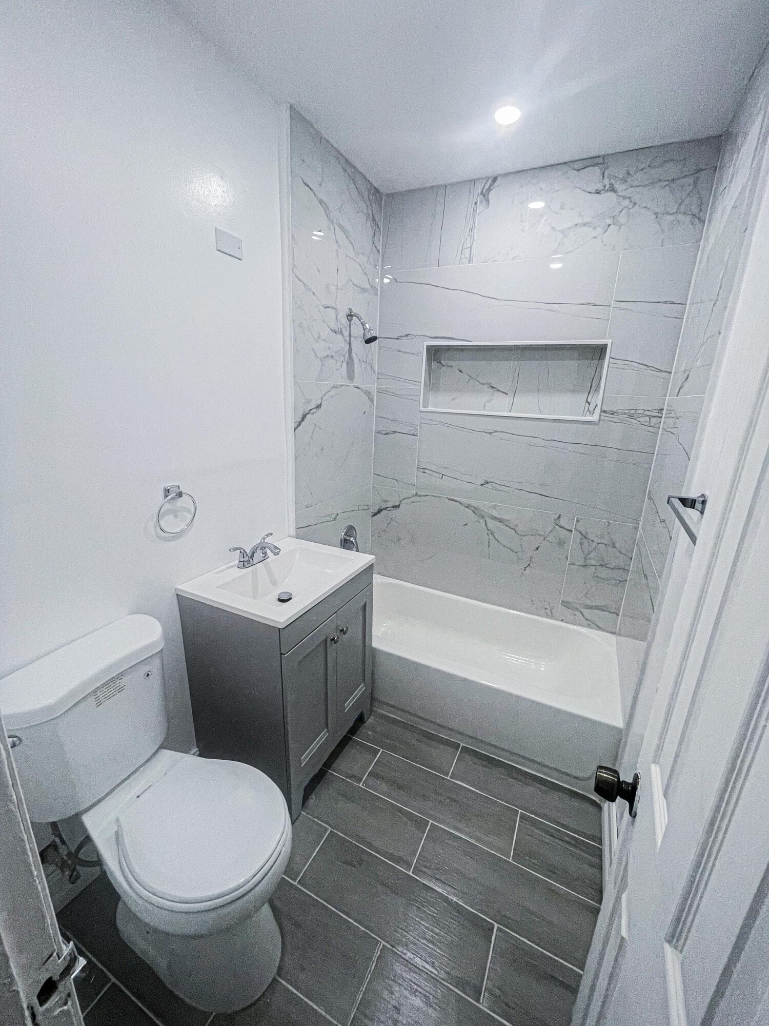 841 NW 116th Terrace, Miami, FL 33168 — photo 12 of 13