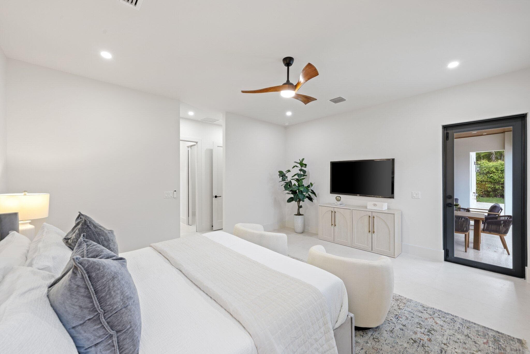 1160 Emerald Drive, Riviera Beach, FL 33404 — photo 58 of 86