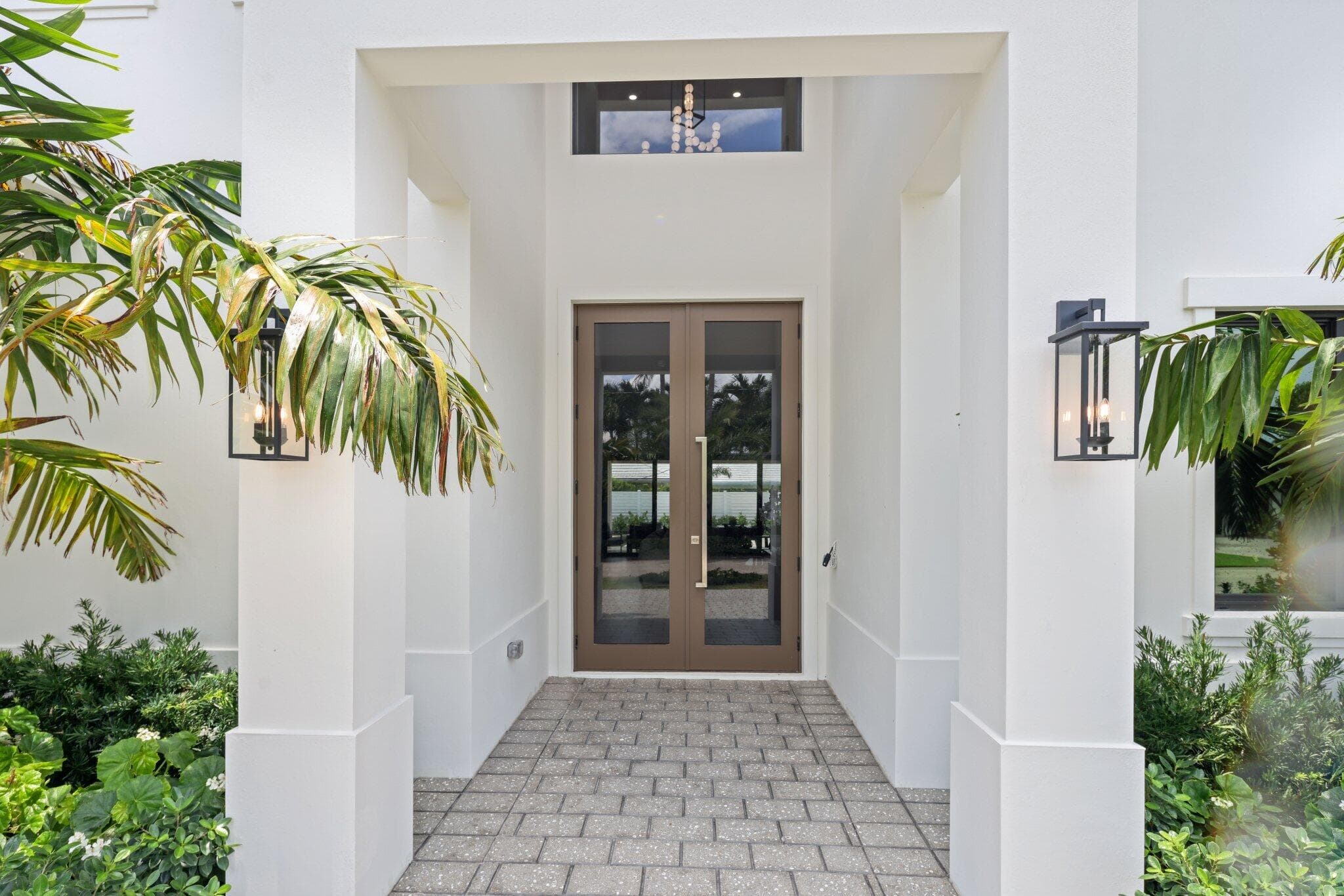 1160 Emerald Drive, Riviera Beach, FL 33404 — photo 4 of 86