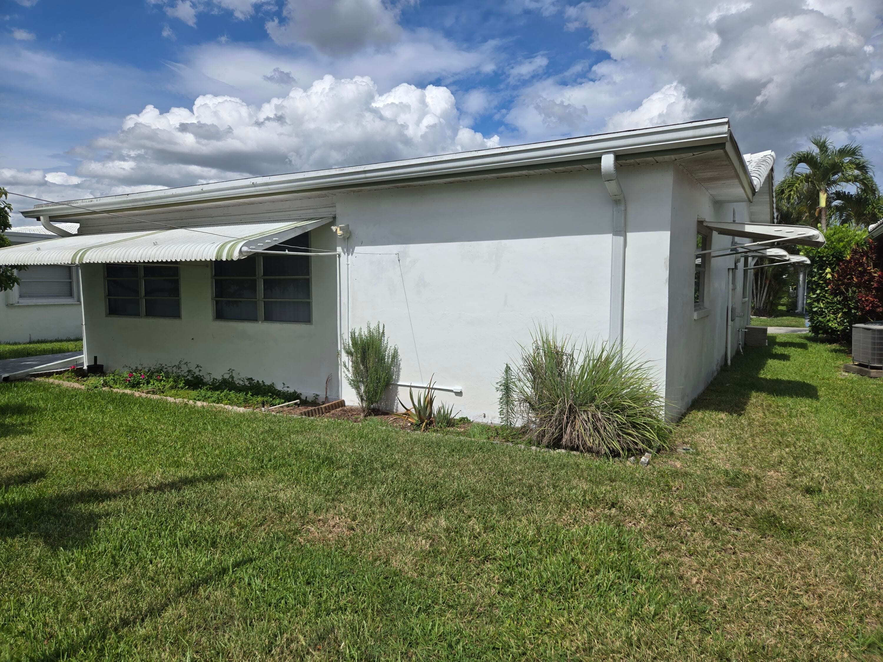 5805 NW 83rd Avenue, Tamarac, FL 33321 — photo 35 of 37