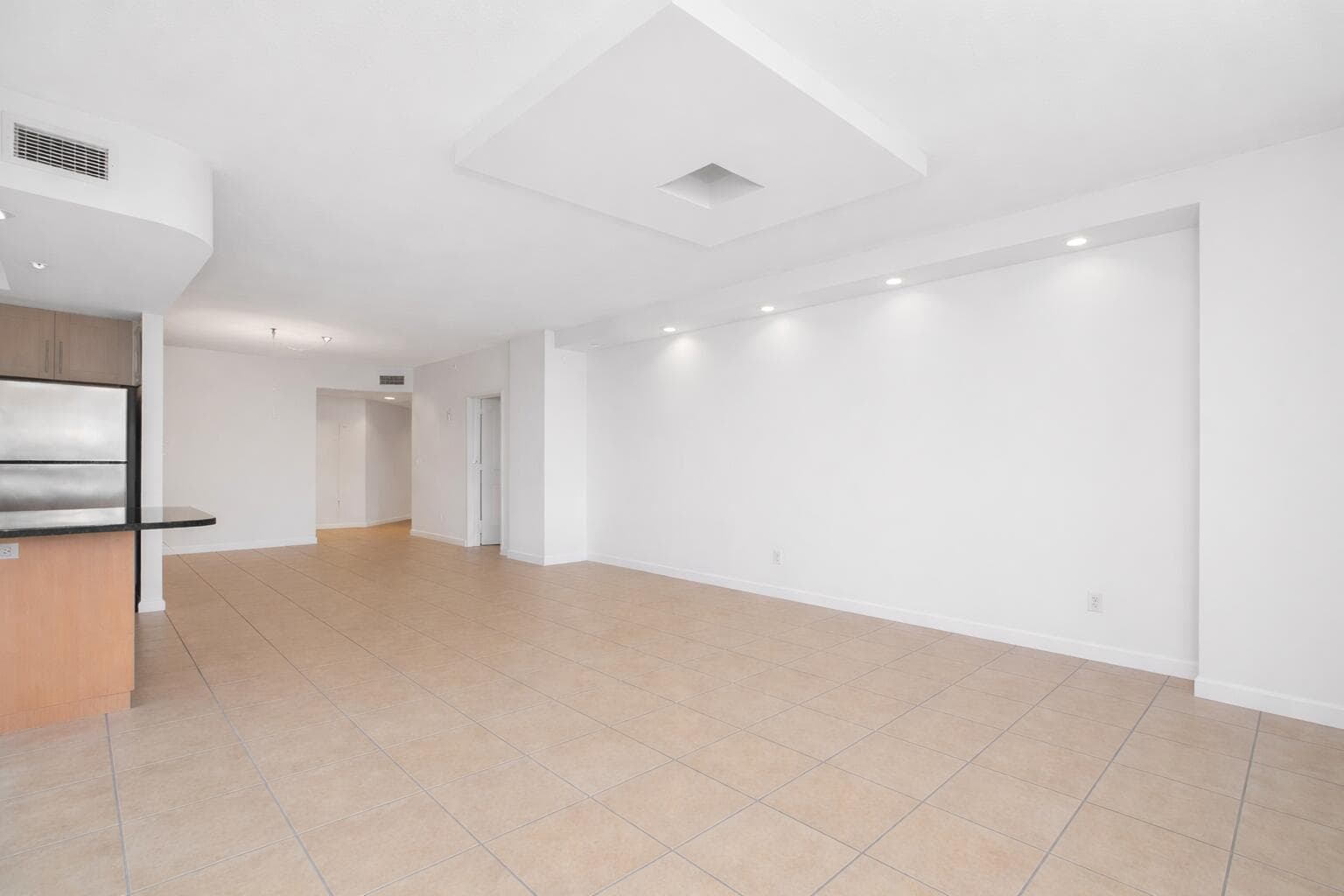 511 SE 5 Avenue 1217, Fort Lauderdale, FL 33301 — photo 12 of 54