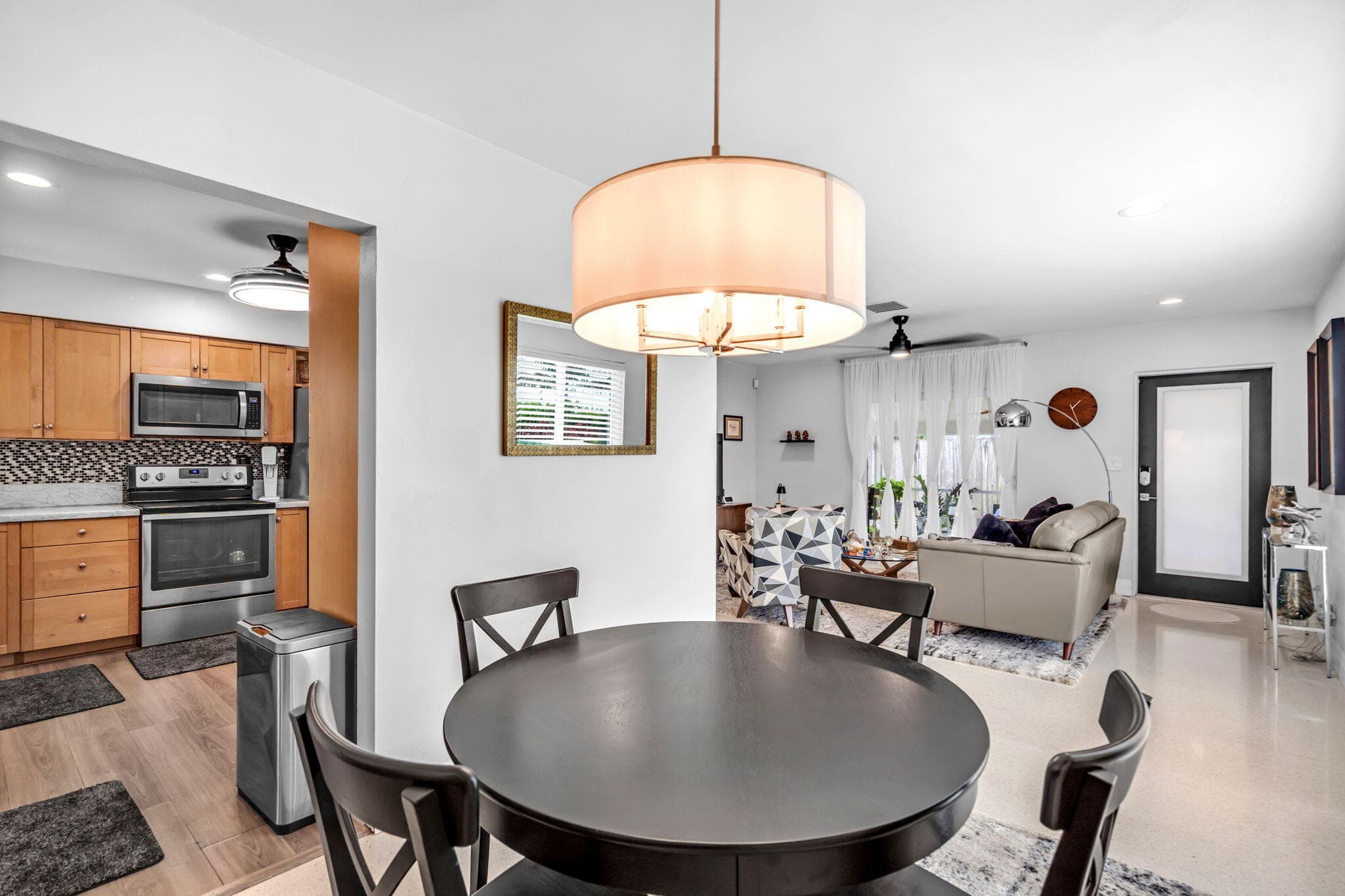 1608 NE 14th Terrace, Fort Lauderdale, FL 33305 — photo 10 of 37