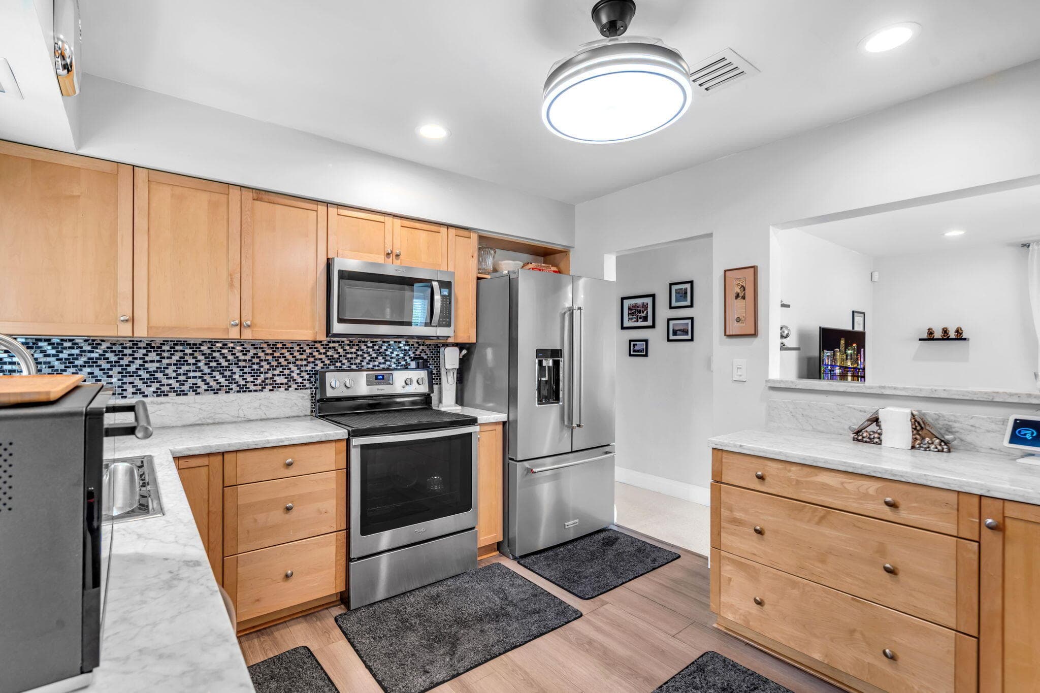 1608 NE 14th Terrace, Fort Lauderdale, FL 33305 — photo 11 of 37