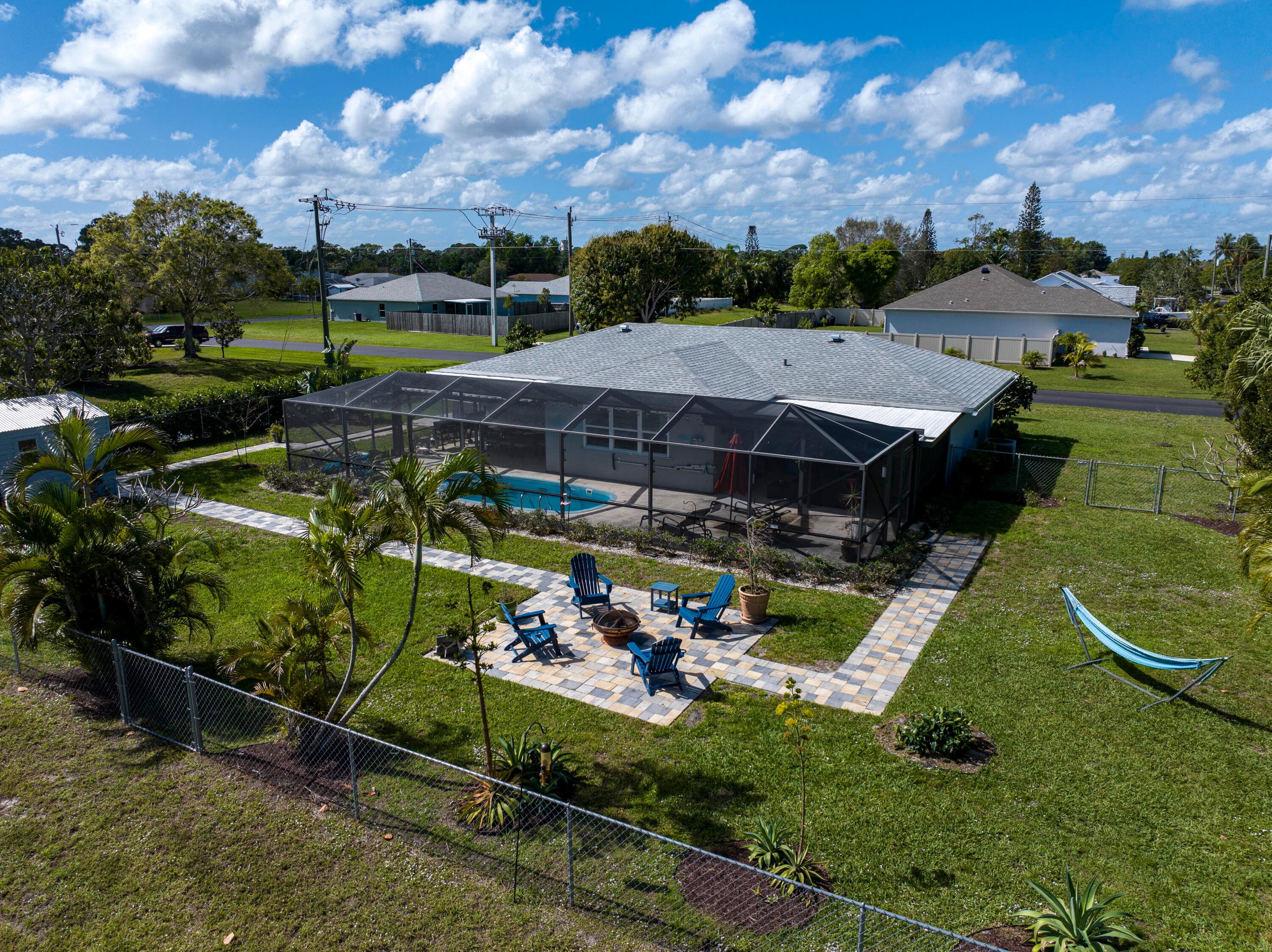 2513 SE Hallahan Street, Port St. Lucie, FL 34952 — photo 9 of 36