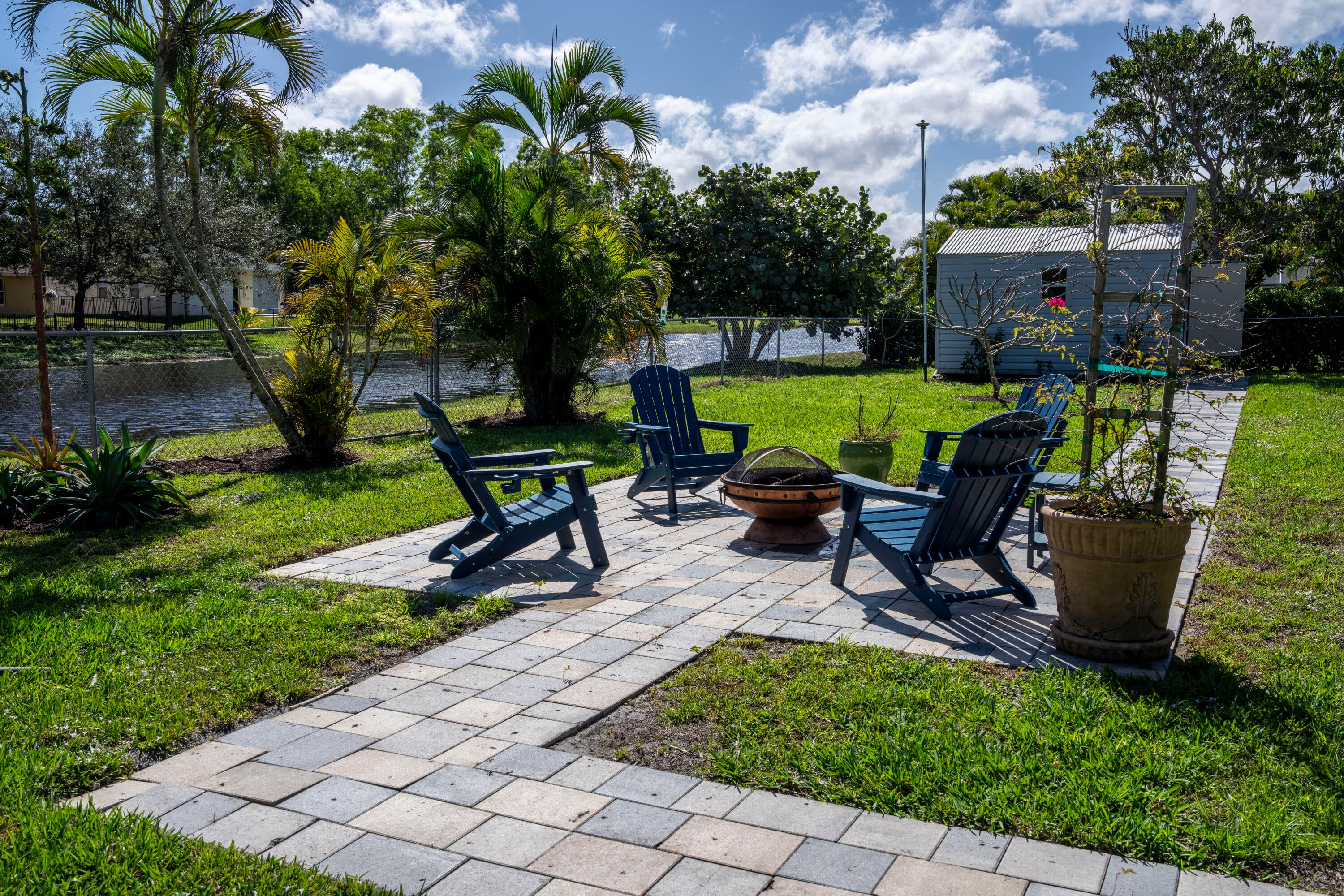 2513 SE Hallahan Street, Port St. Lucie, FL 34952 — photo 11 of 36